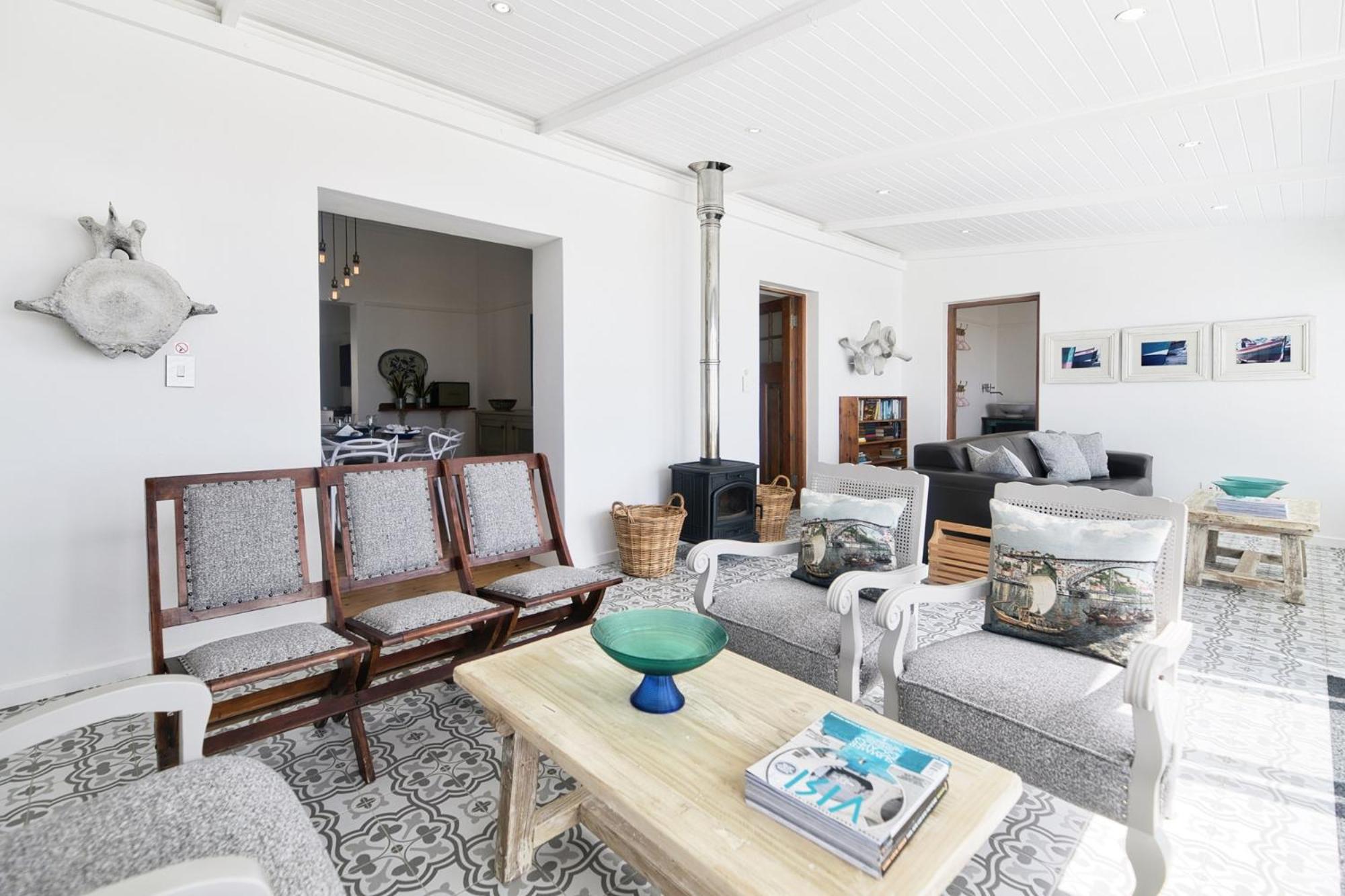 Twee Brode in Arniston view 2