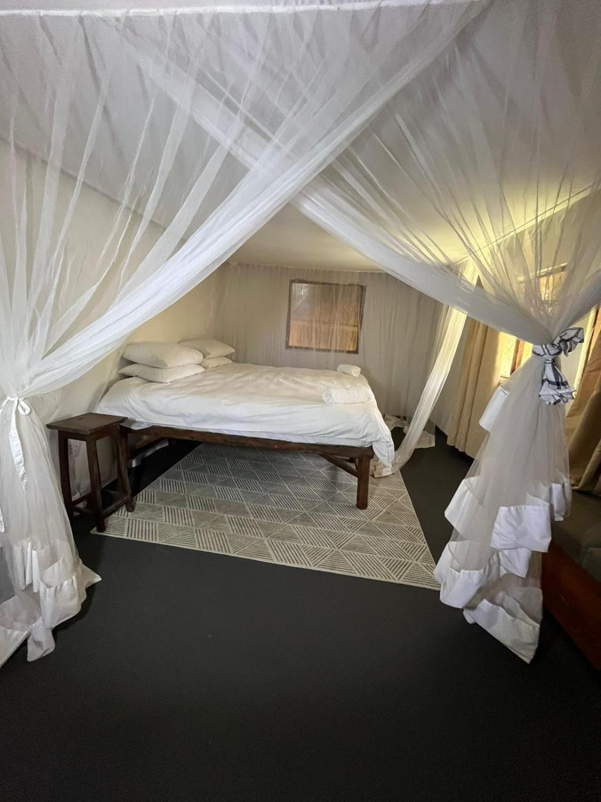 Mango Beach Resort