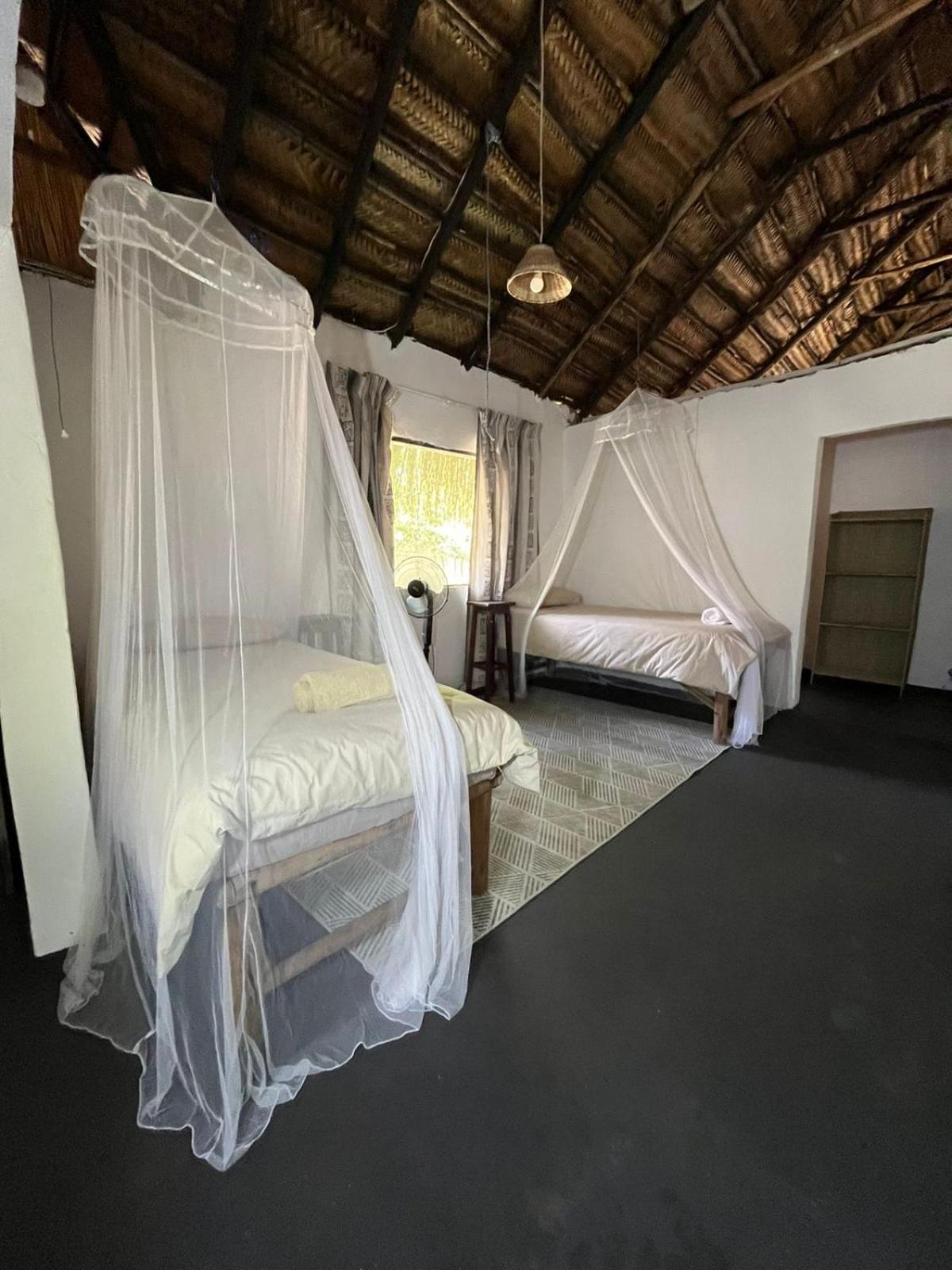Mango Beach Resort