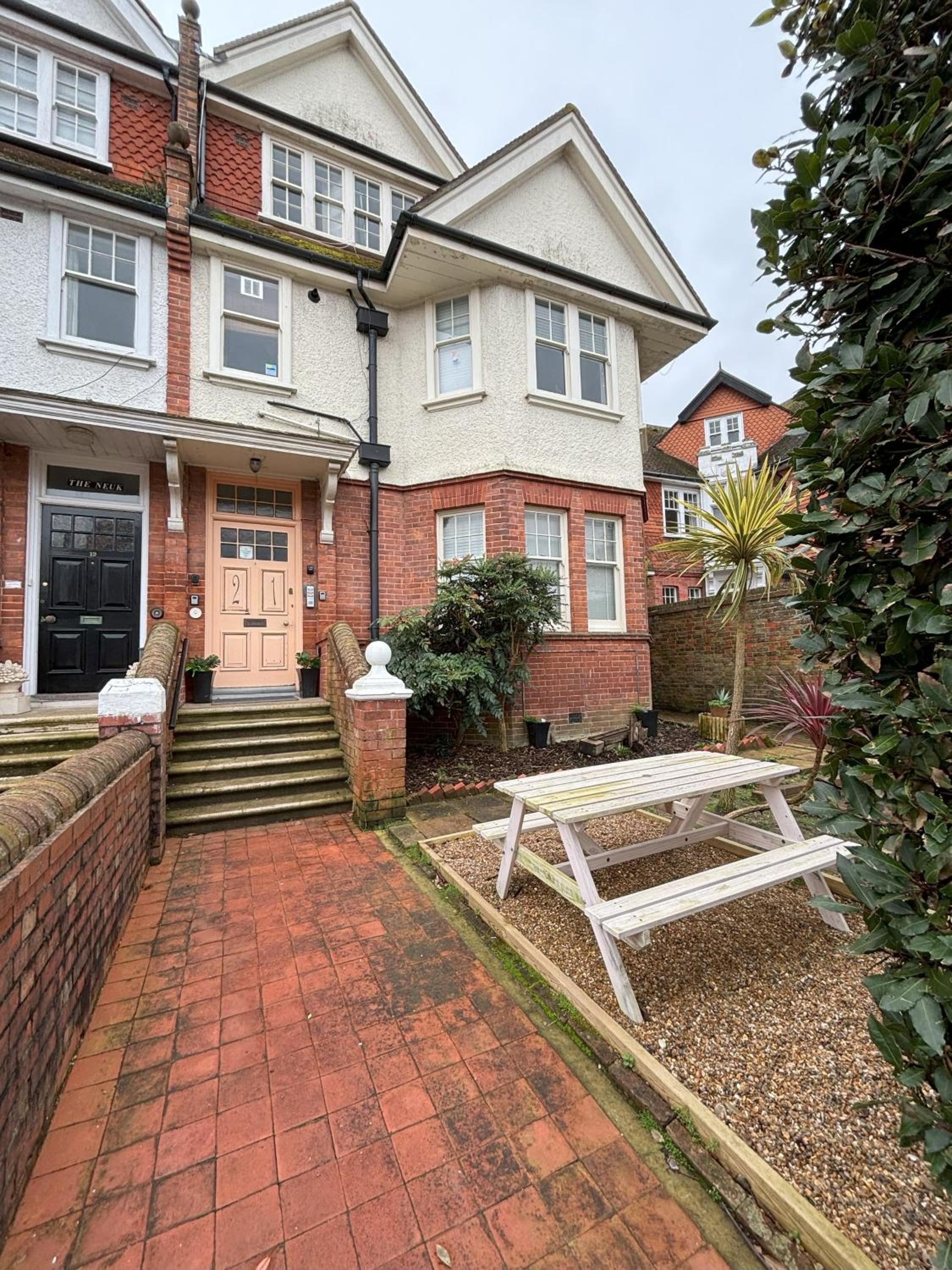 Silverdale Holiday Apartments