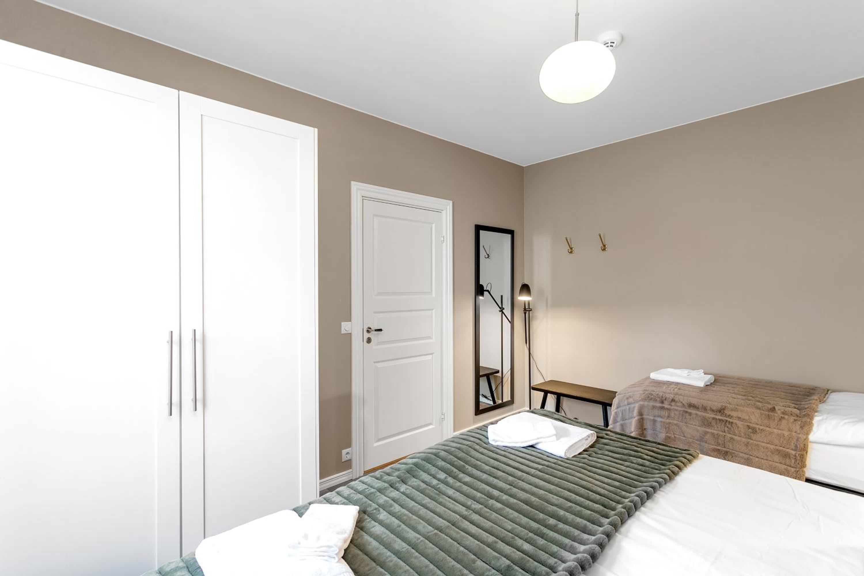 Baldur Apartments