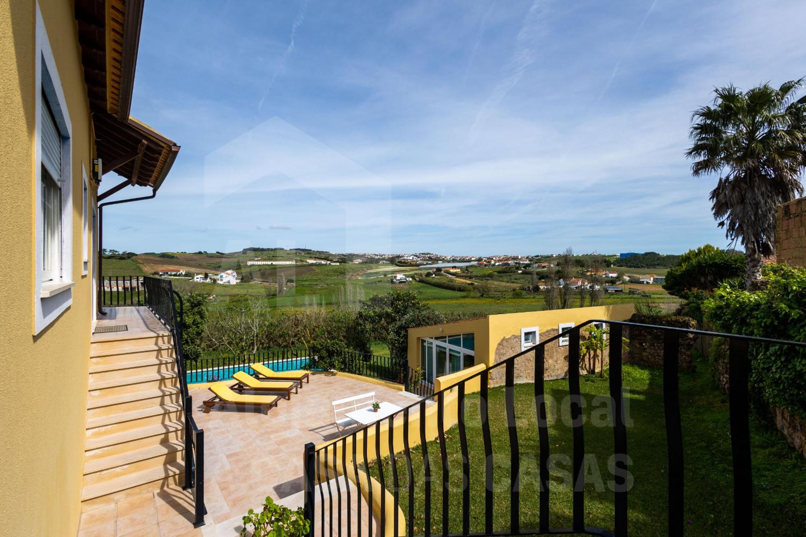 Villa Safarujo by AcasaDasCasas view 3
