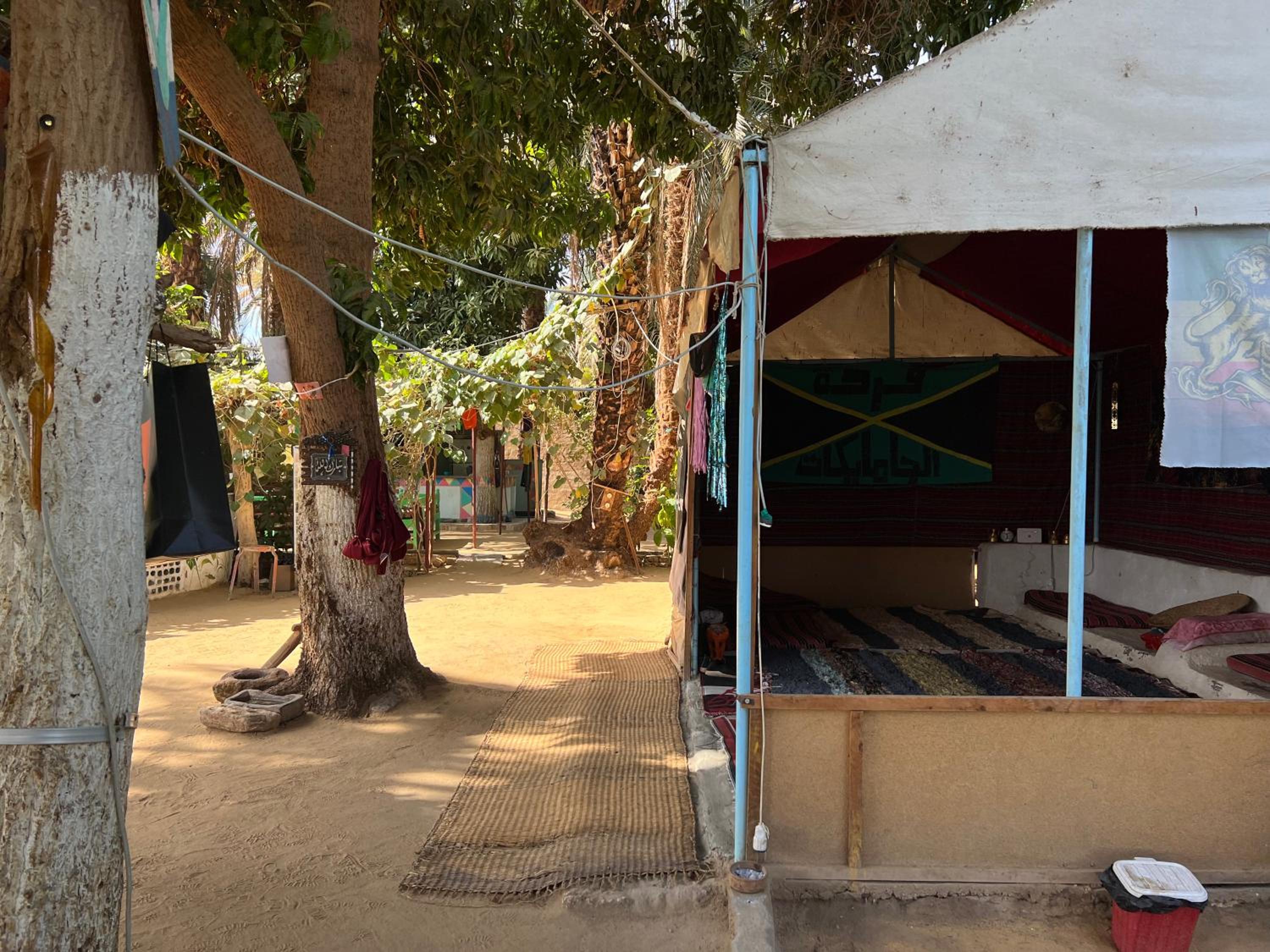 Salatoos Mango Garden and Guesthouse