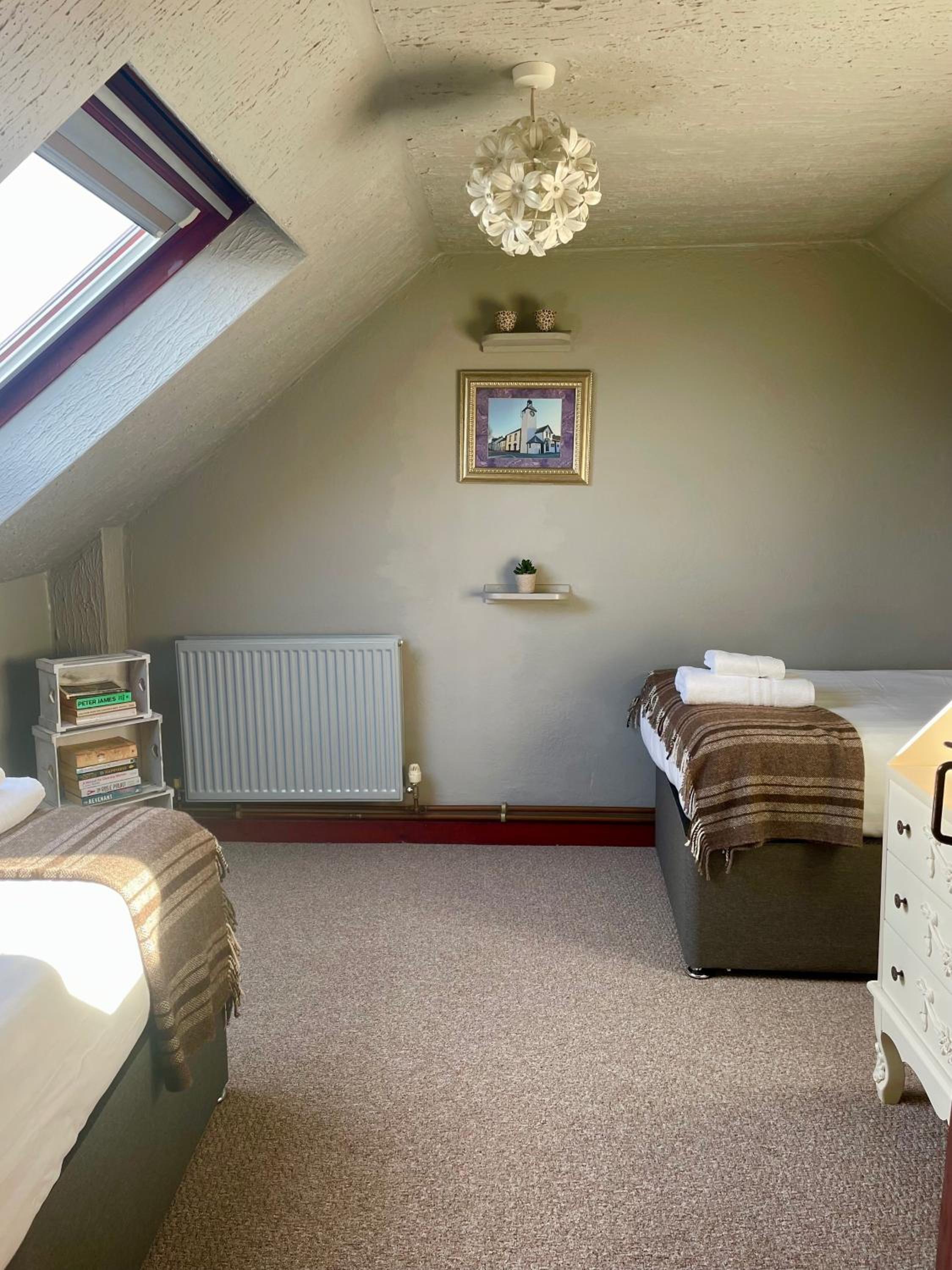 Stable End Cottage view 5