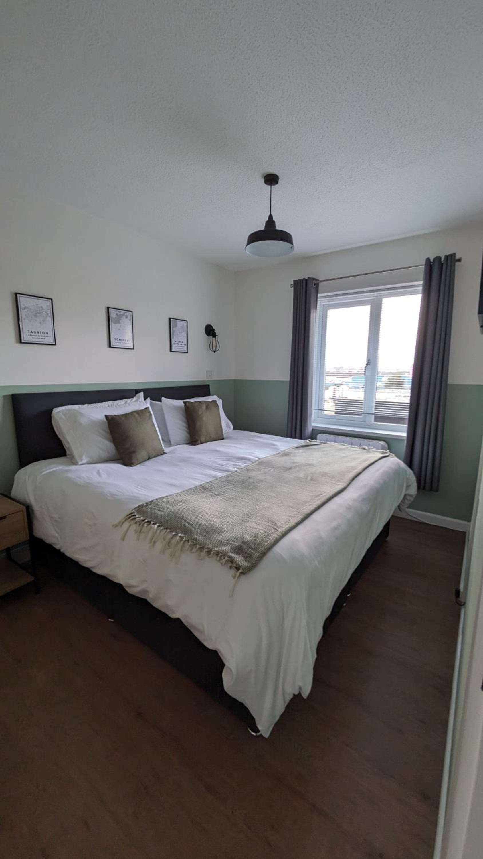 2 Bedroom apartment in Brean view 4