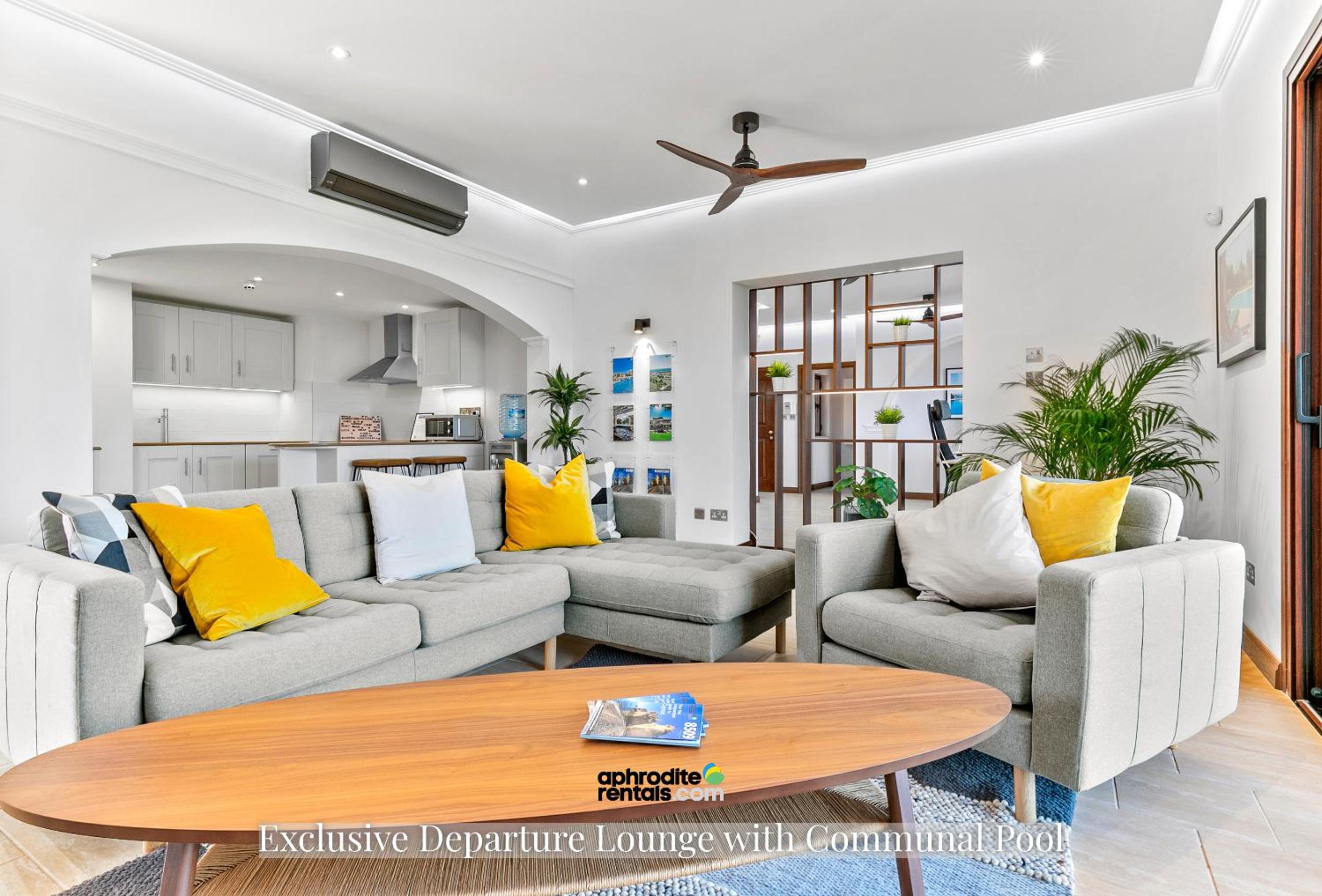 Beautiful Ground Floor Apartment BC02 - Lelantos, Theseus Village