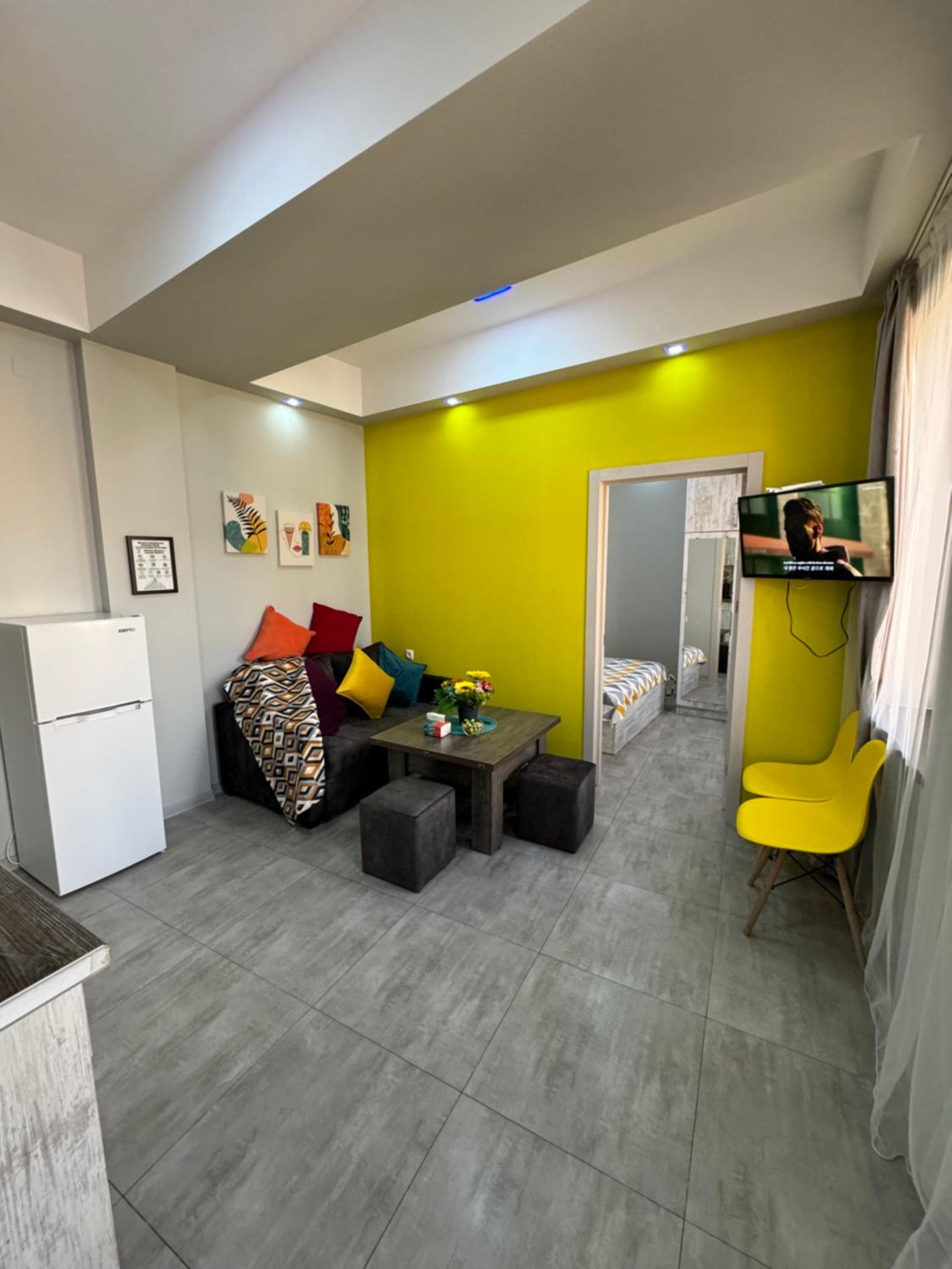 Comfy Apartment with a Spacious Balcony Self Check In