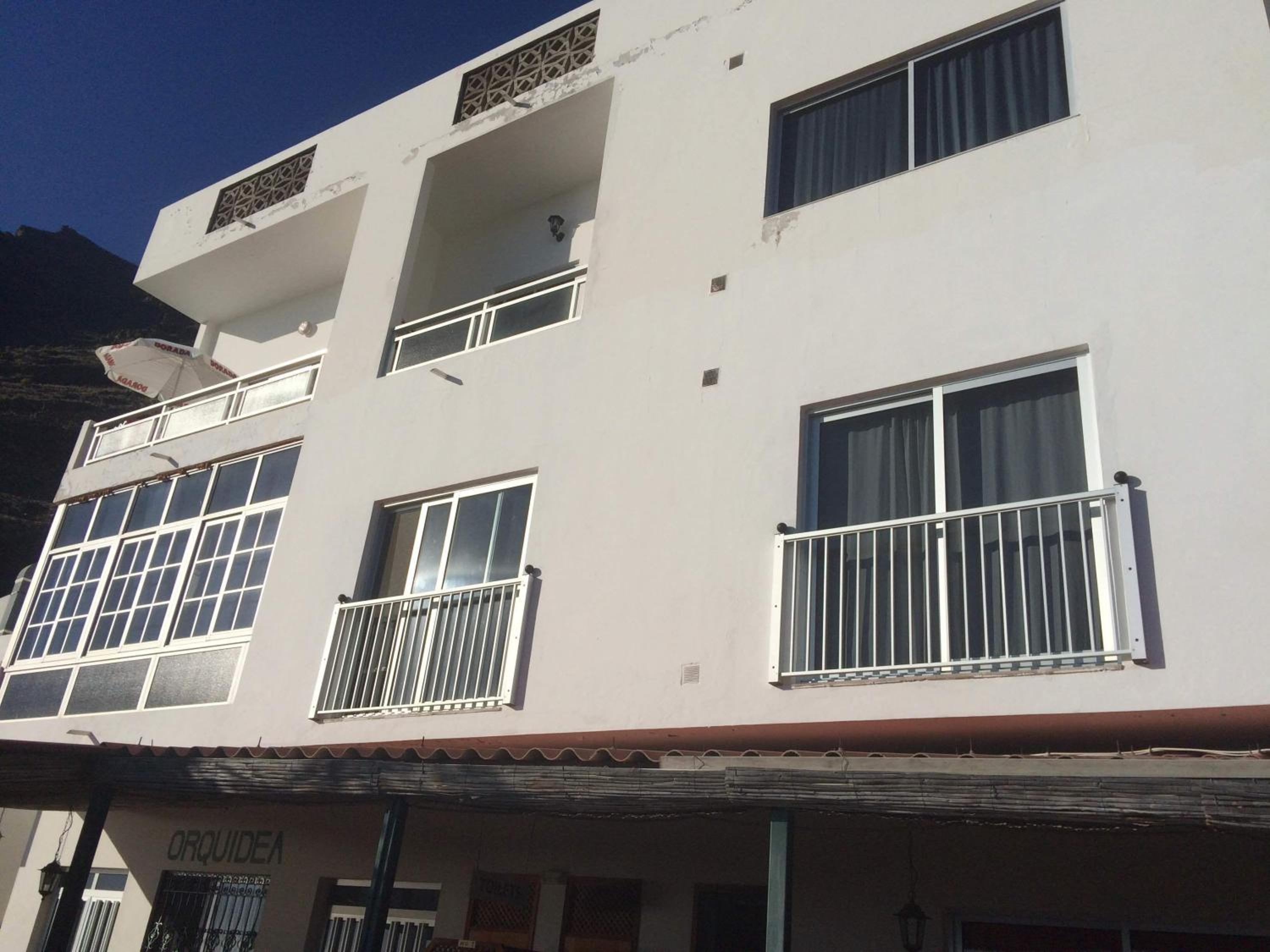 Apartamentos Domínguez view 2