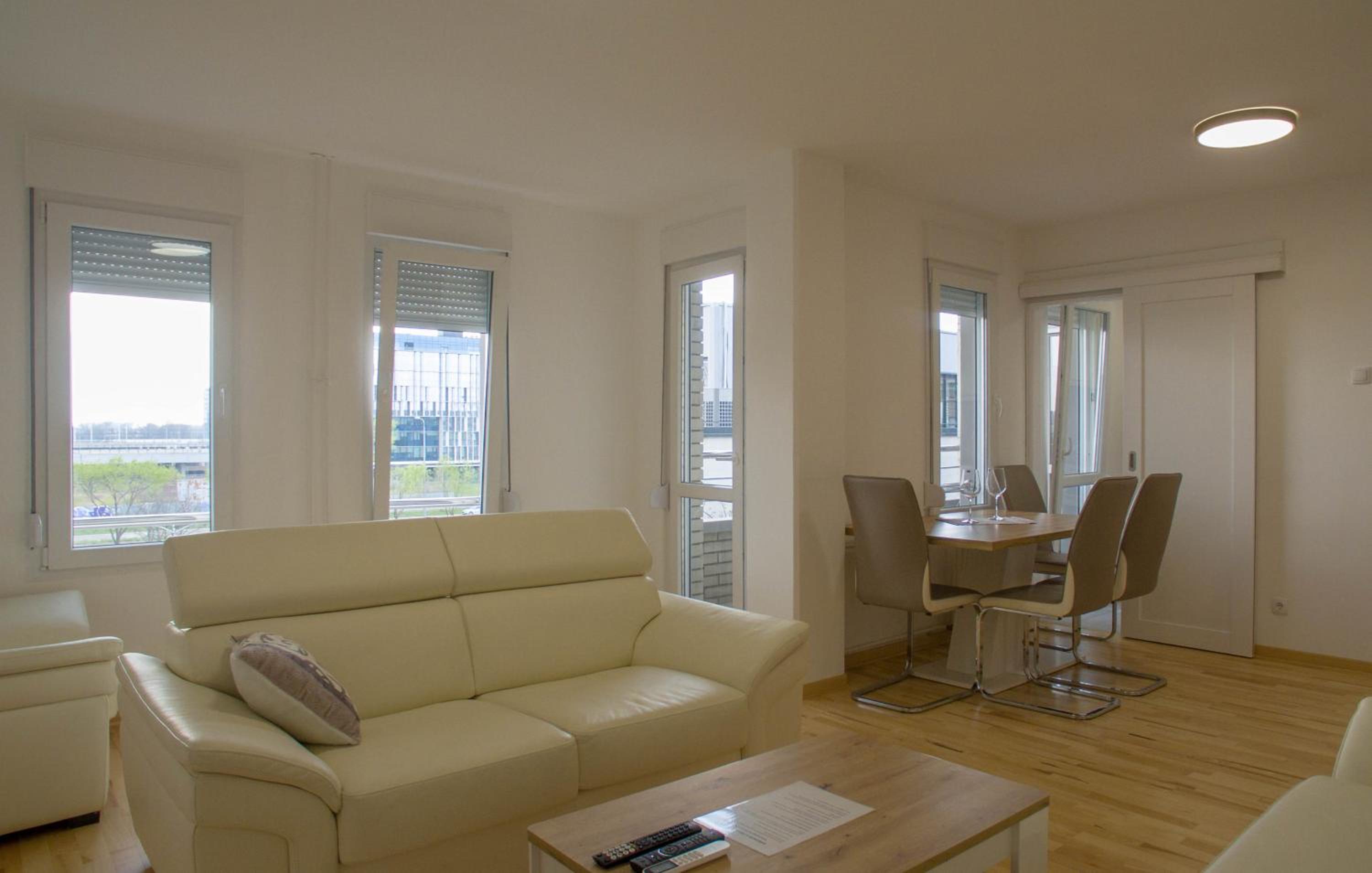 Premium stan Novi Beograd view 5