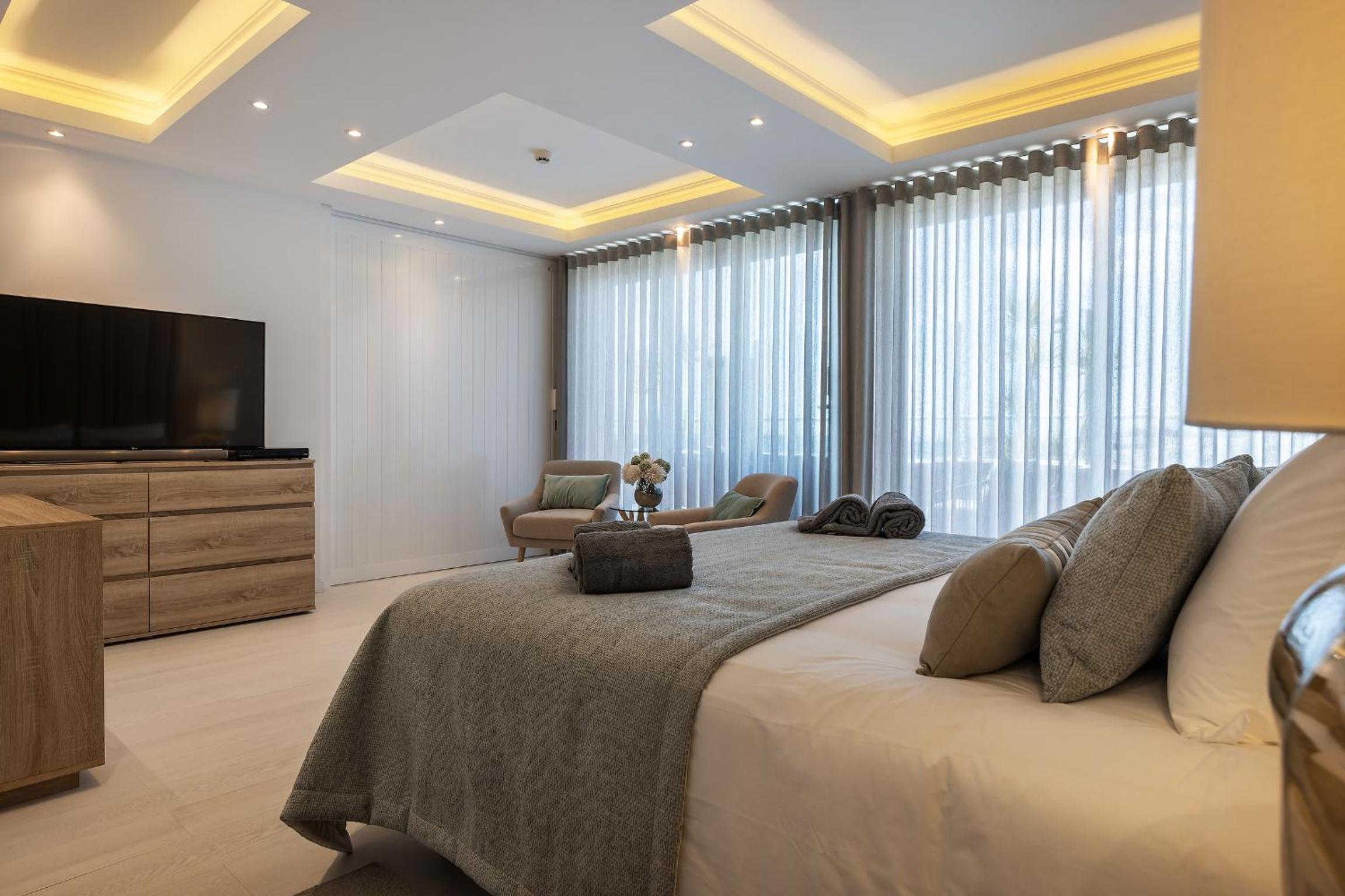 Phenthouse Monaco - Jacuzzi - City Center - Sea View