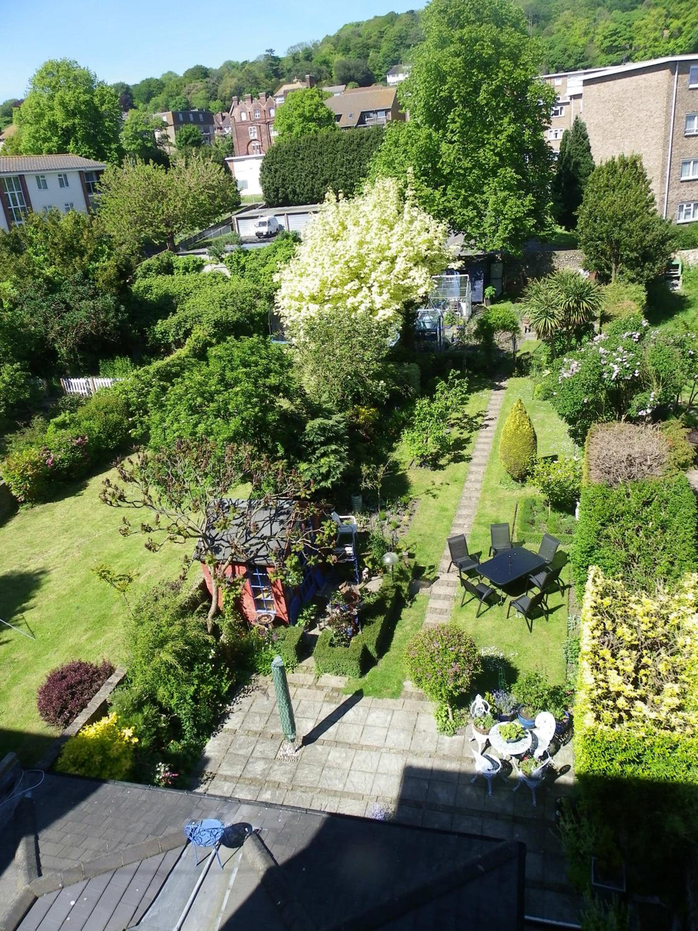 Maison Dieu Guest House