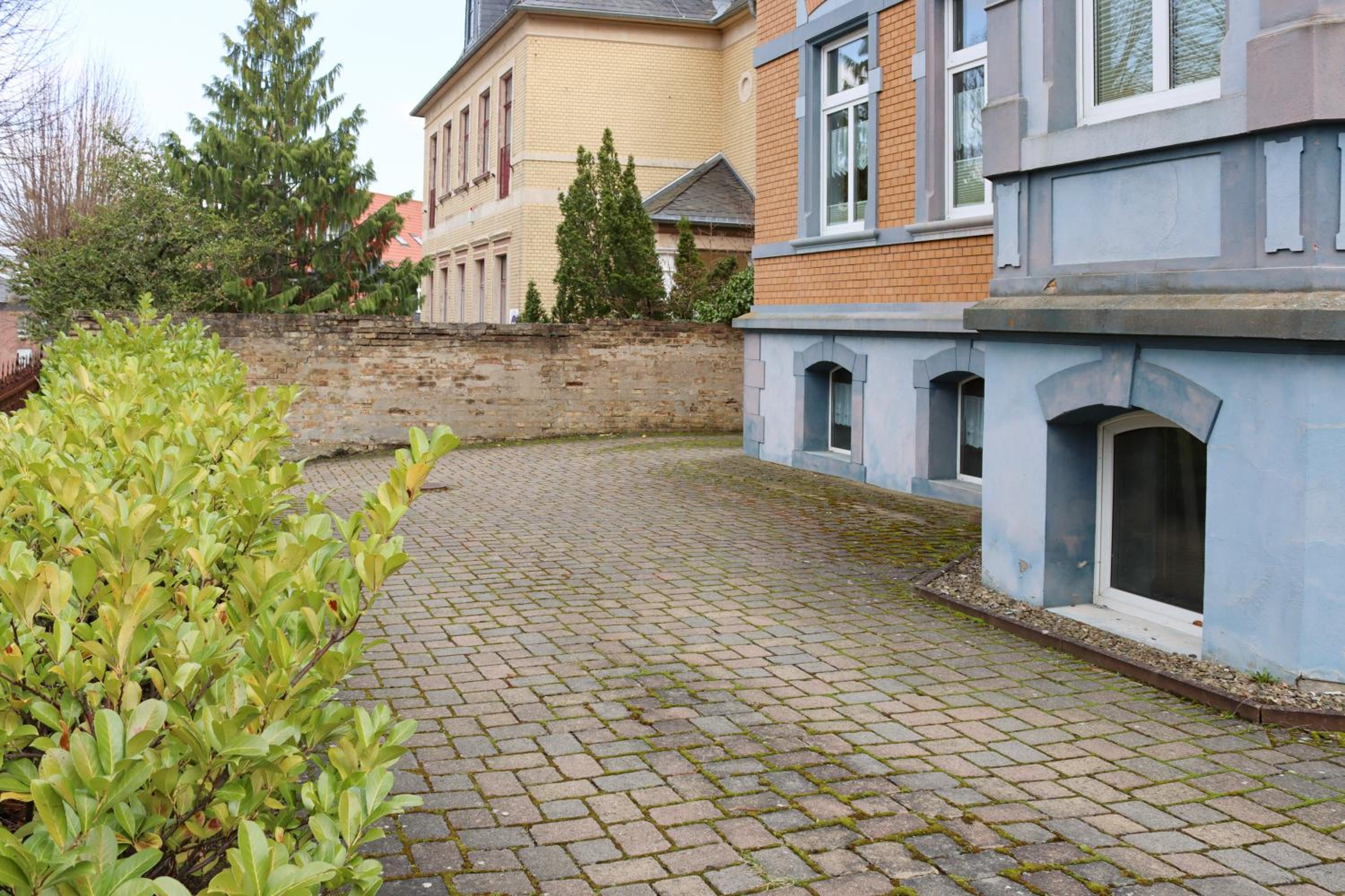 Ferienwohnung -Villa Am Stadtpark- Blankenburg mit Balkon und Sauna