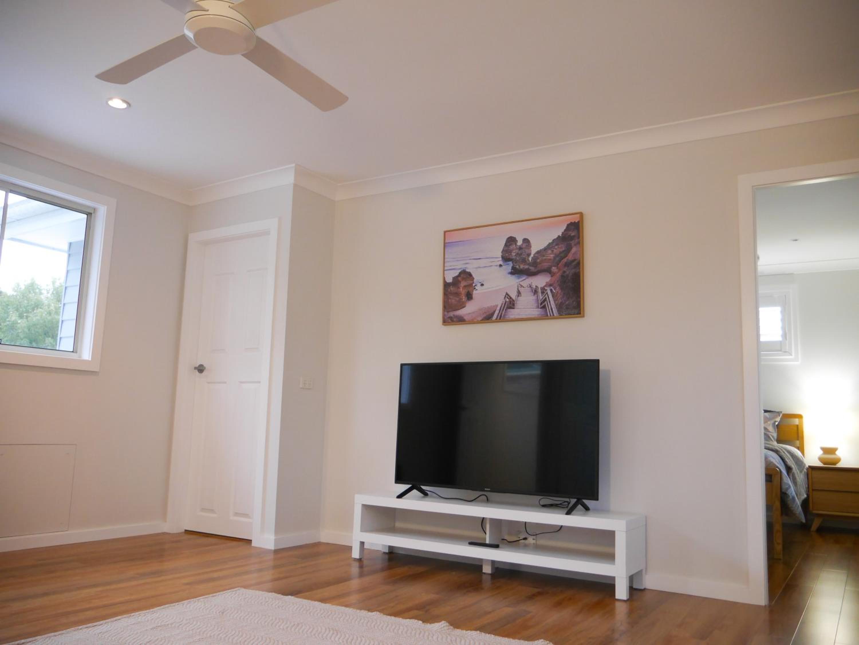 Luxury Home in Yowie Bay - pet friendly