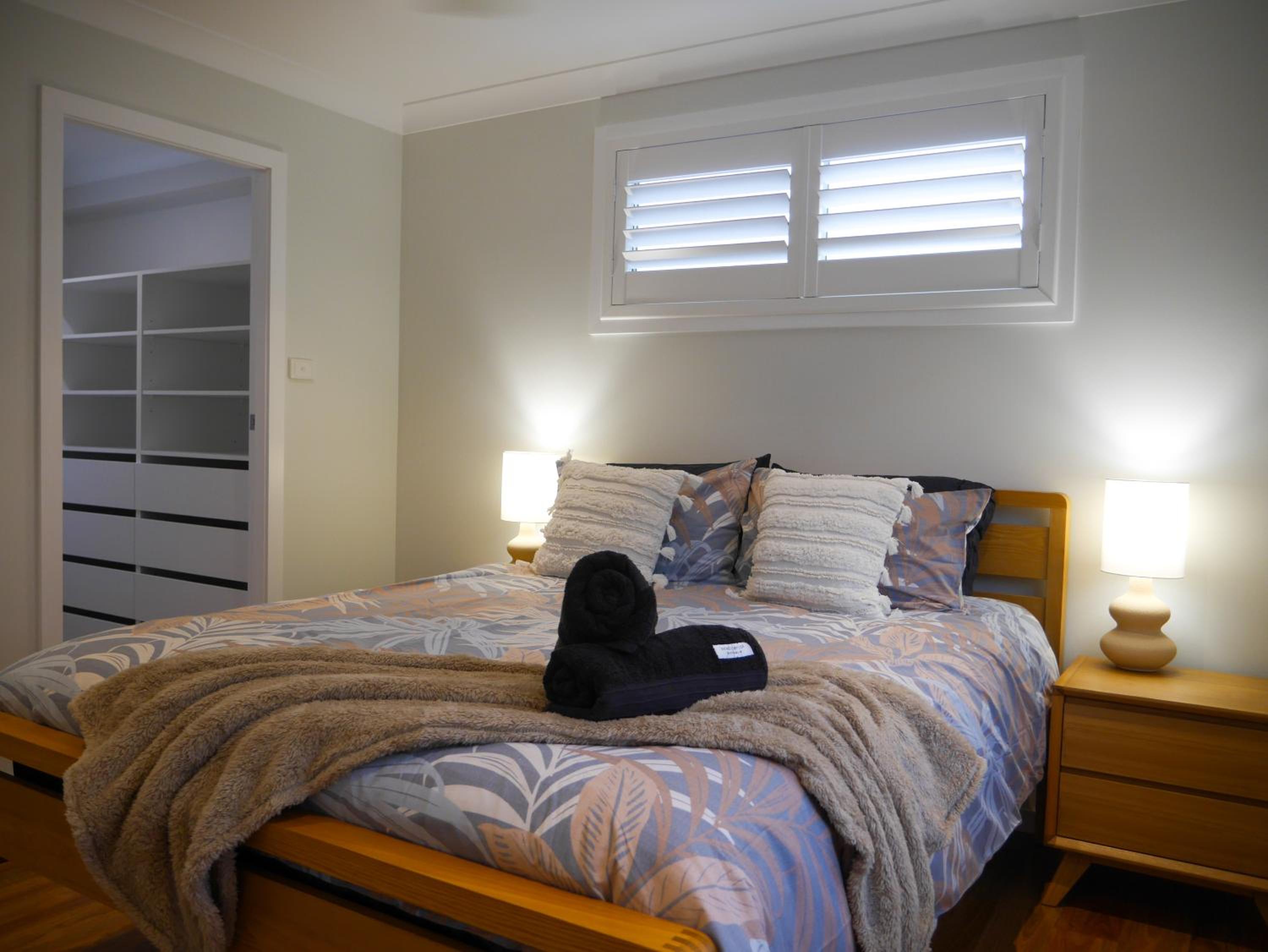 Luxury Home in Yowie Bay - pet friendly