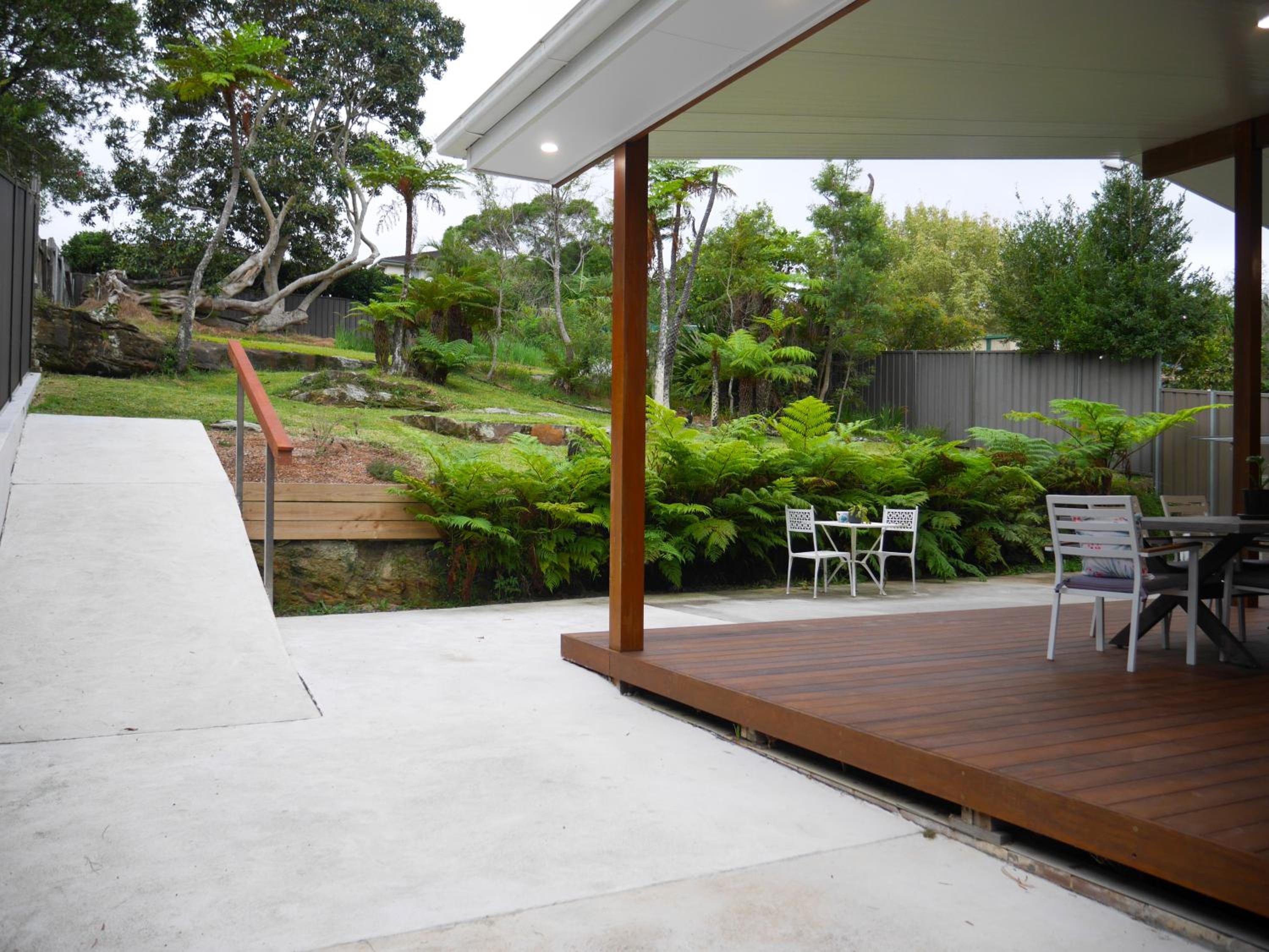 Luxury Home in Yowie Bay - pet friendly
