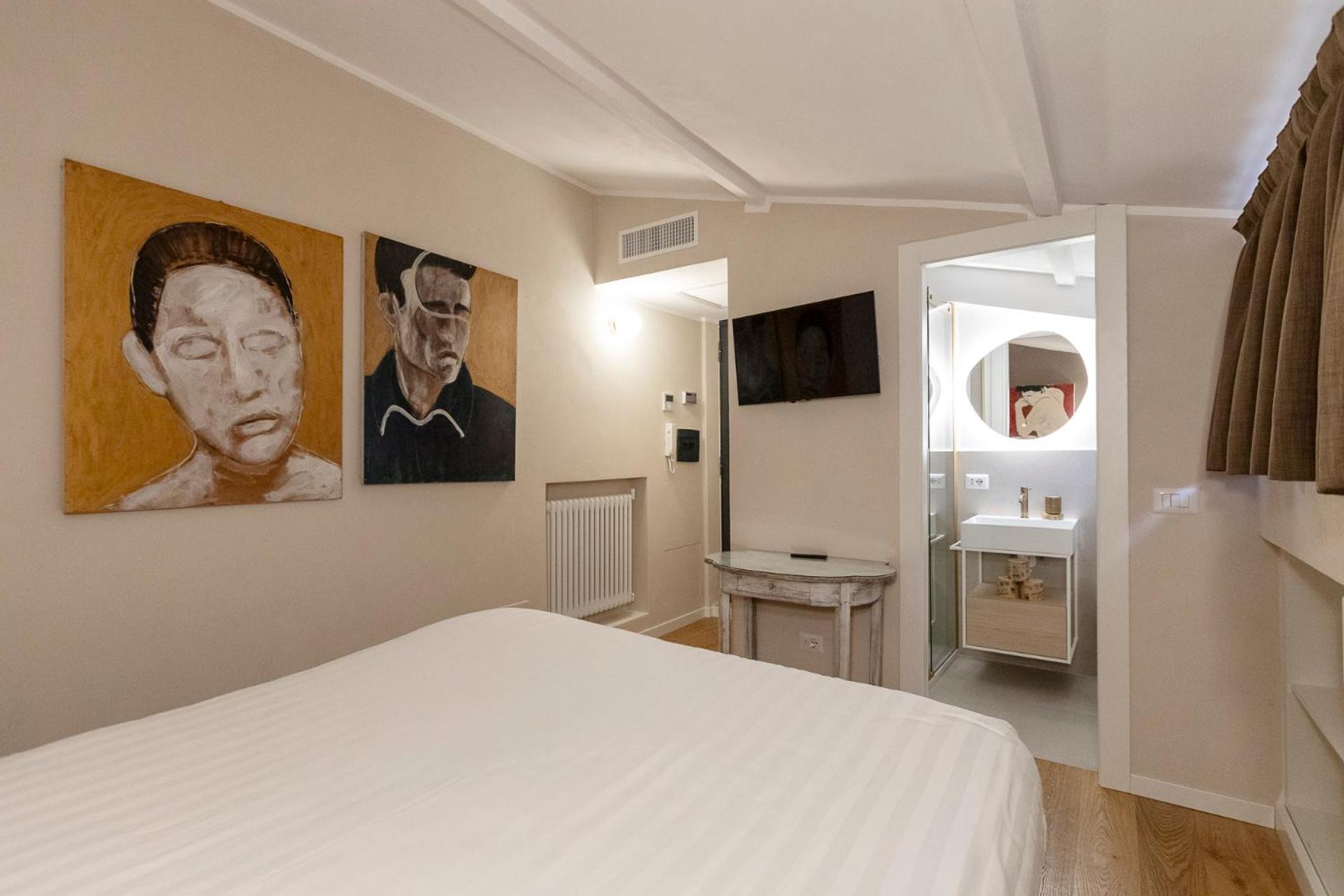 Restart Accommodations Rome