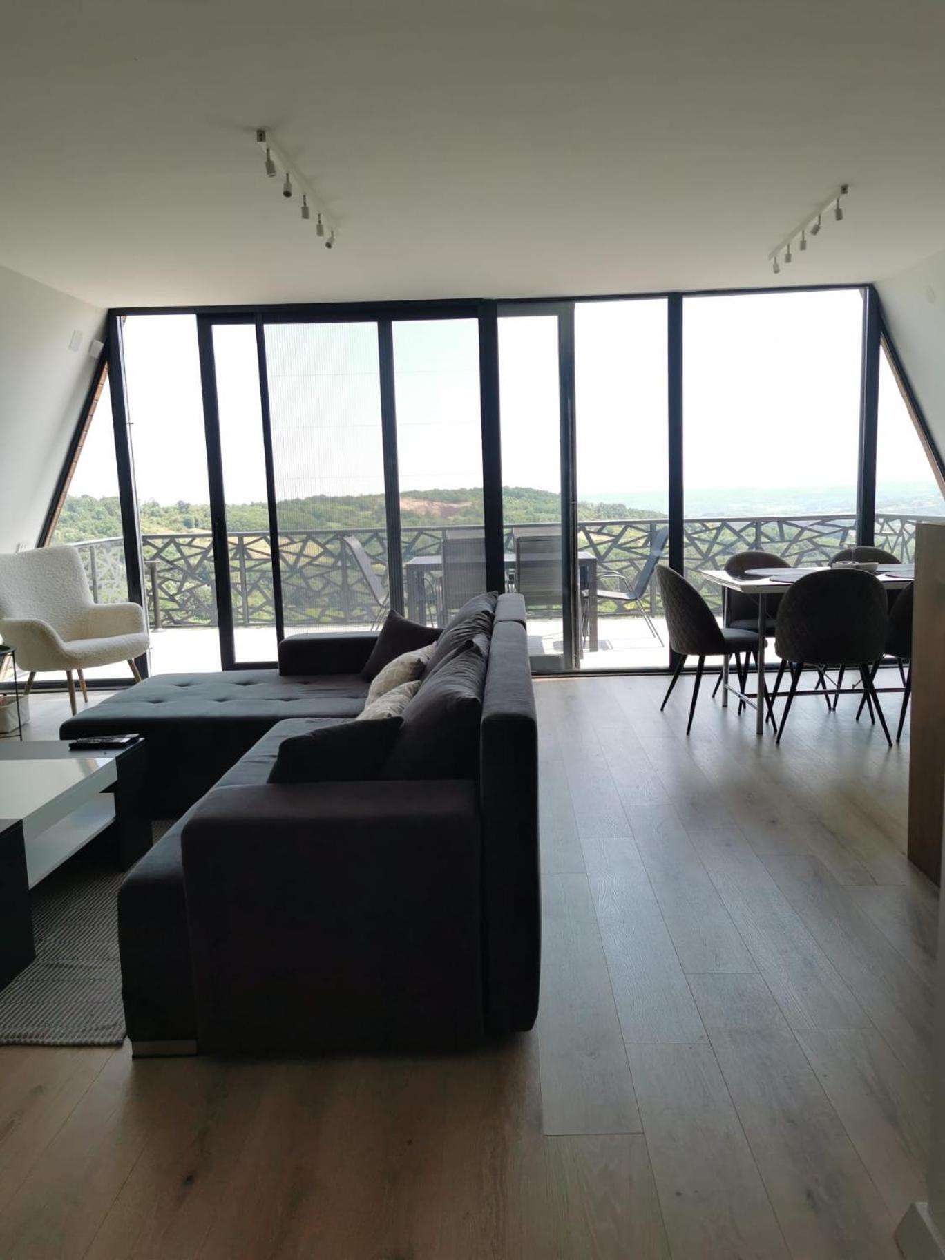 Wine Valley Villas view 3