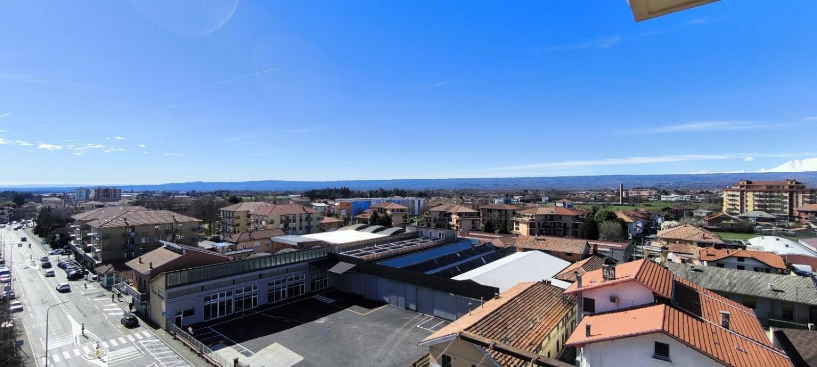 Sky Top Apartment Biella Gaglianico view 3