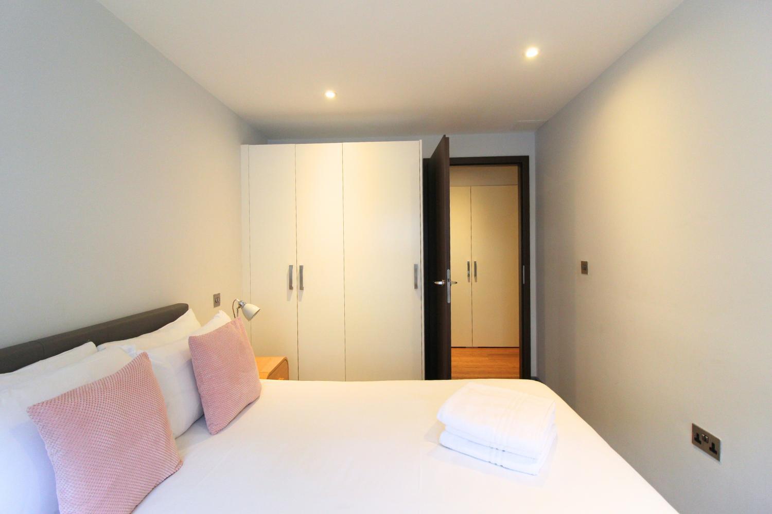 Ibis House by Viridian Apartments