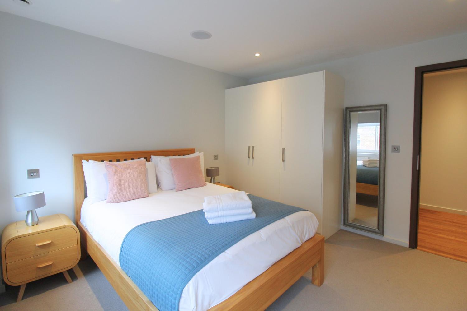 Ibis House by Viridian Apartments