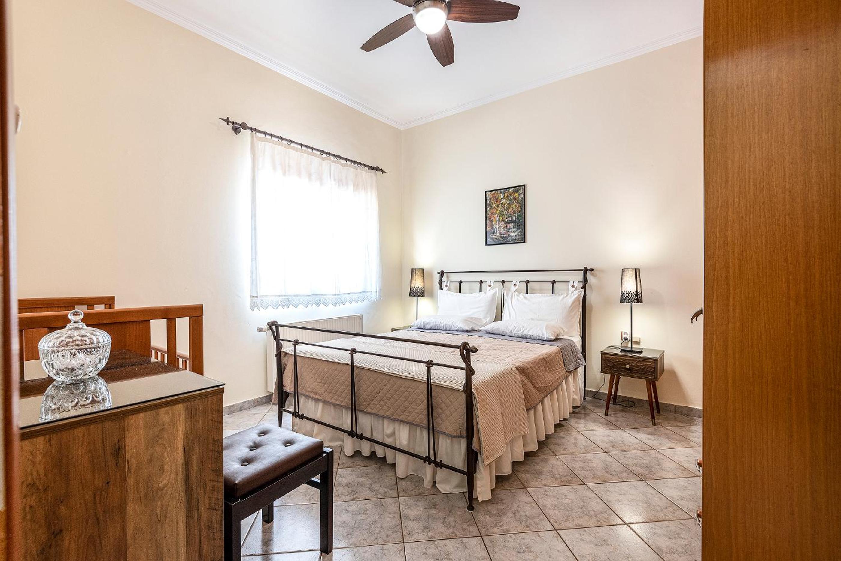 Beachside Retreat, Steps to Kos photo 2