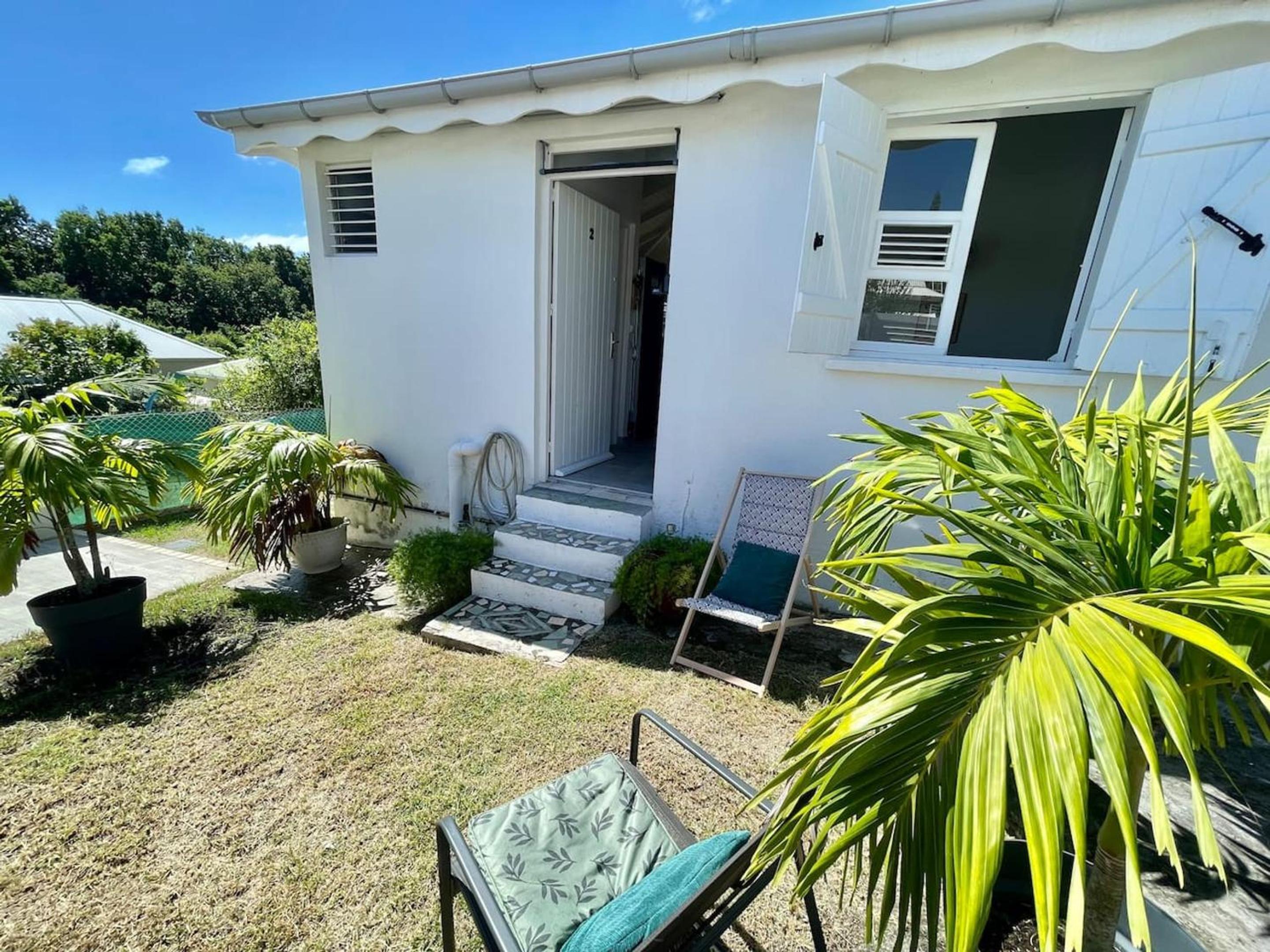 Appartement lumineux a Sainte Anne 40 m² Spot de surf view 3