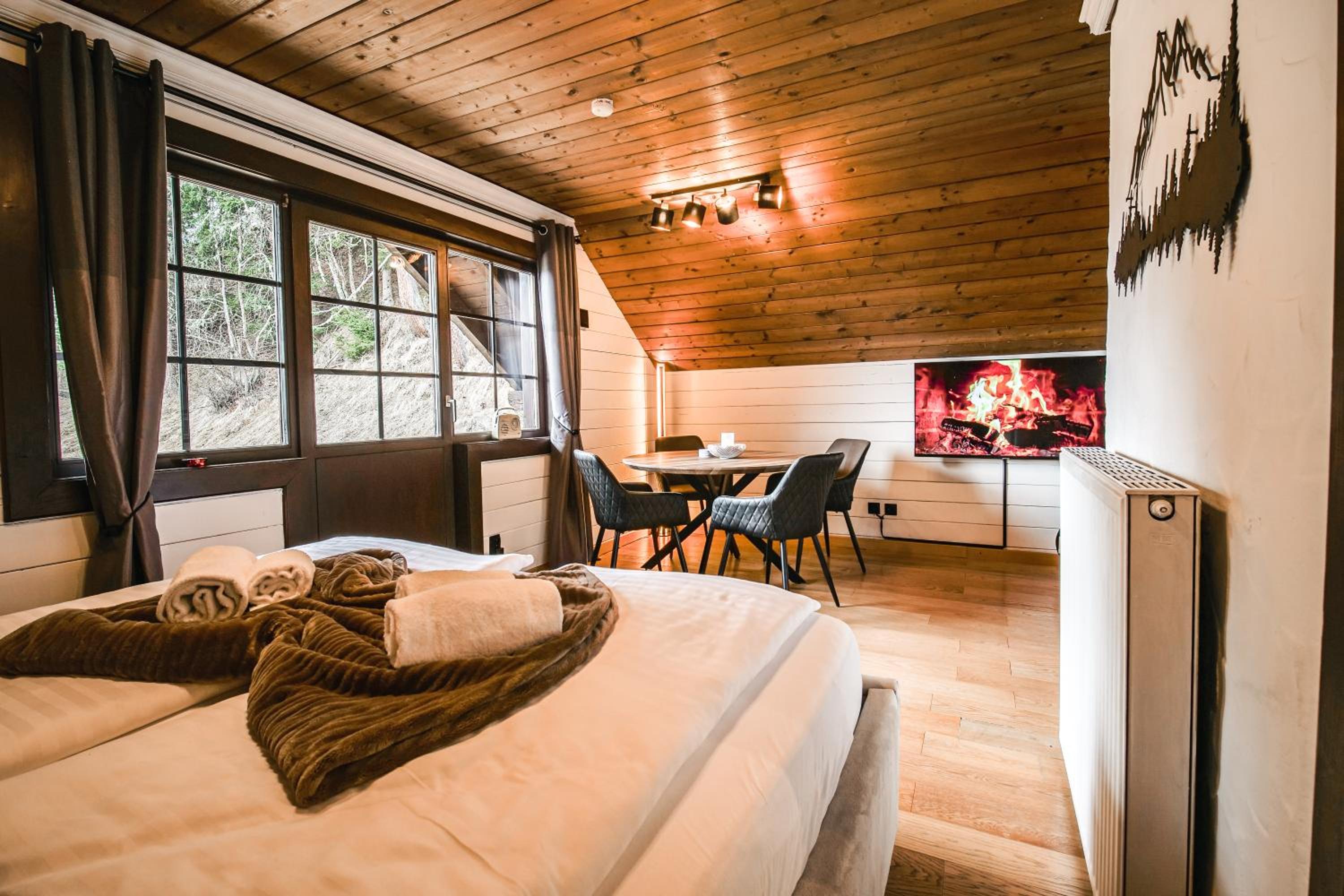 MountainView Lodge - Sauna, Ski-out und Ski-in nah, Naturpool