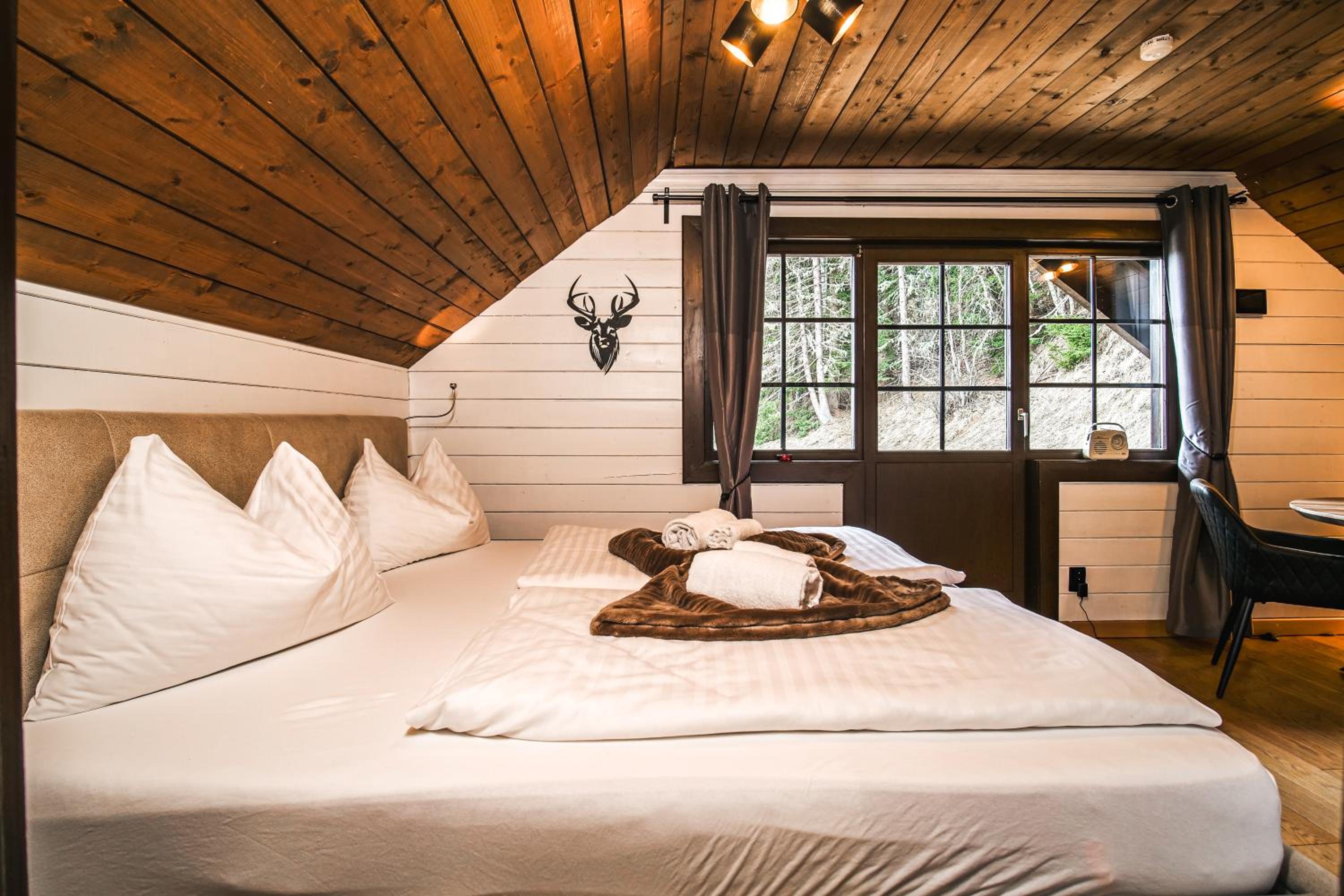 MountainView Lodge - Sauna, Ski-out und Ski-in nah, Naturpool