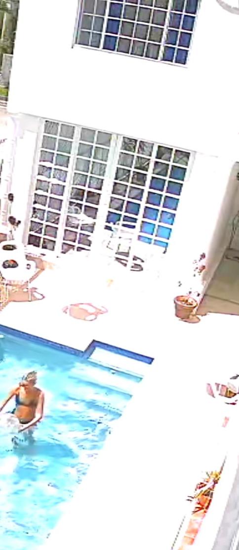 The PoolSide Pad- 5 mins from Airport & Beaches view 4