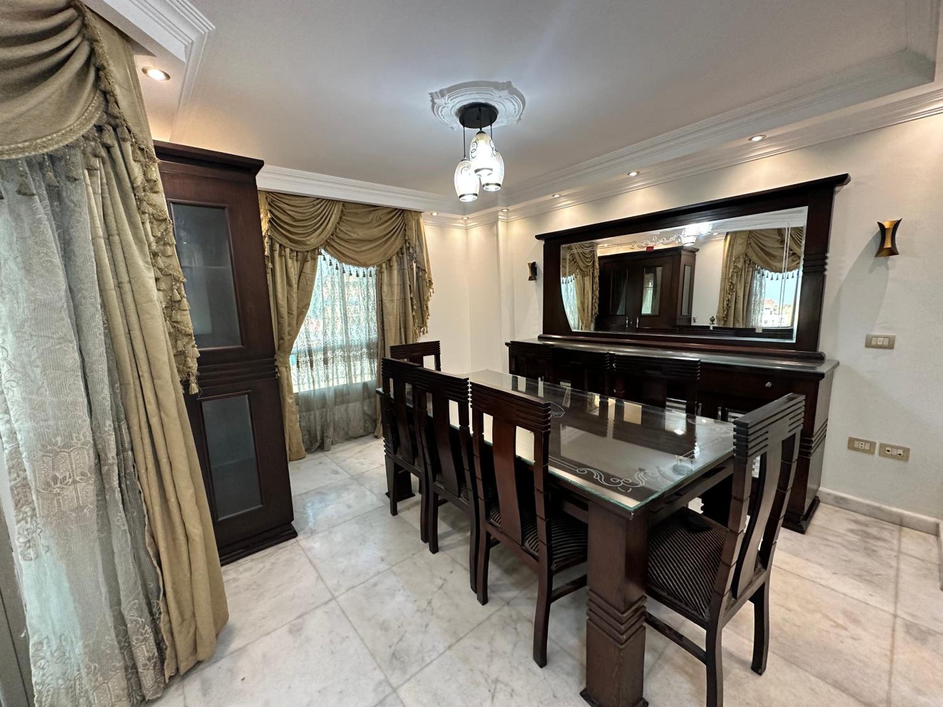 Pharaohs House