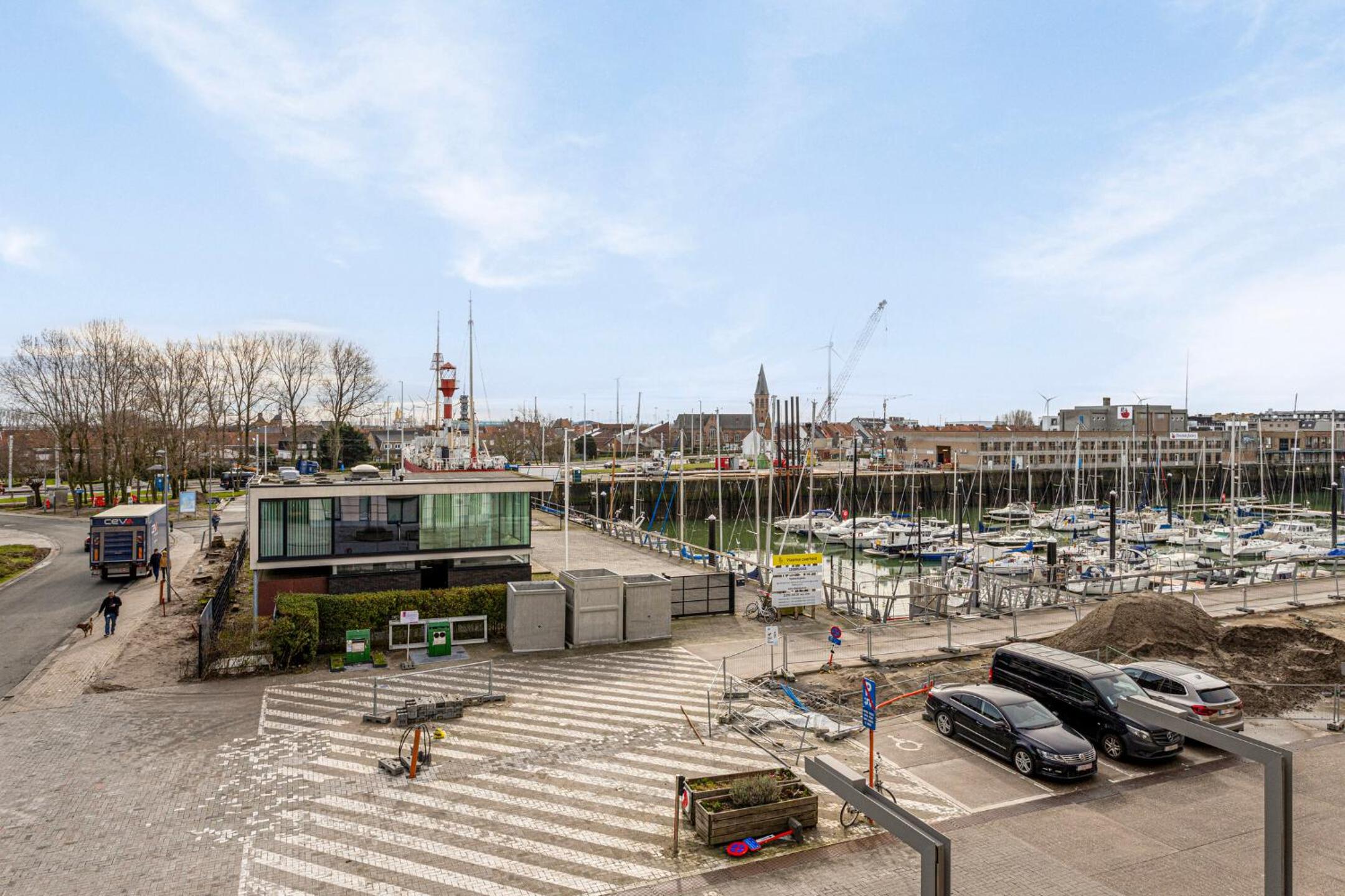 Harbour View 2A