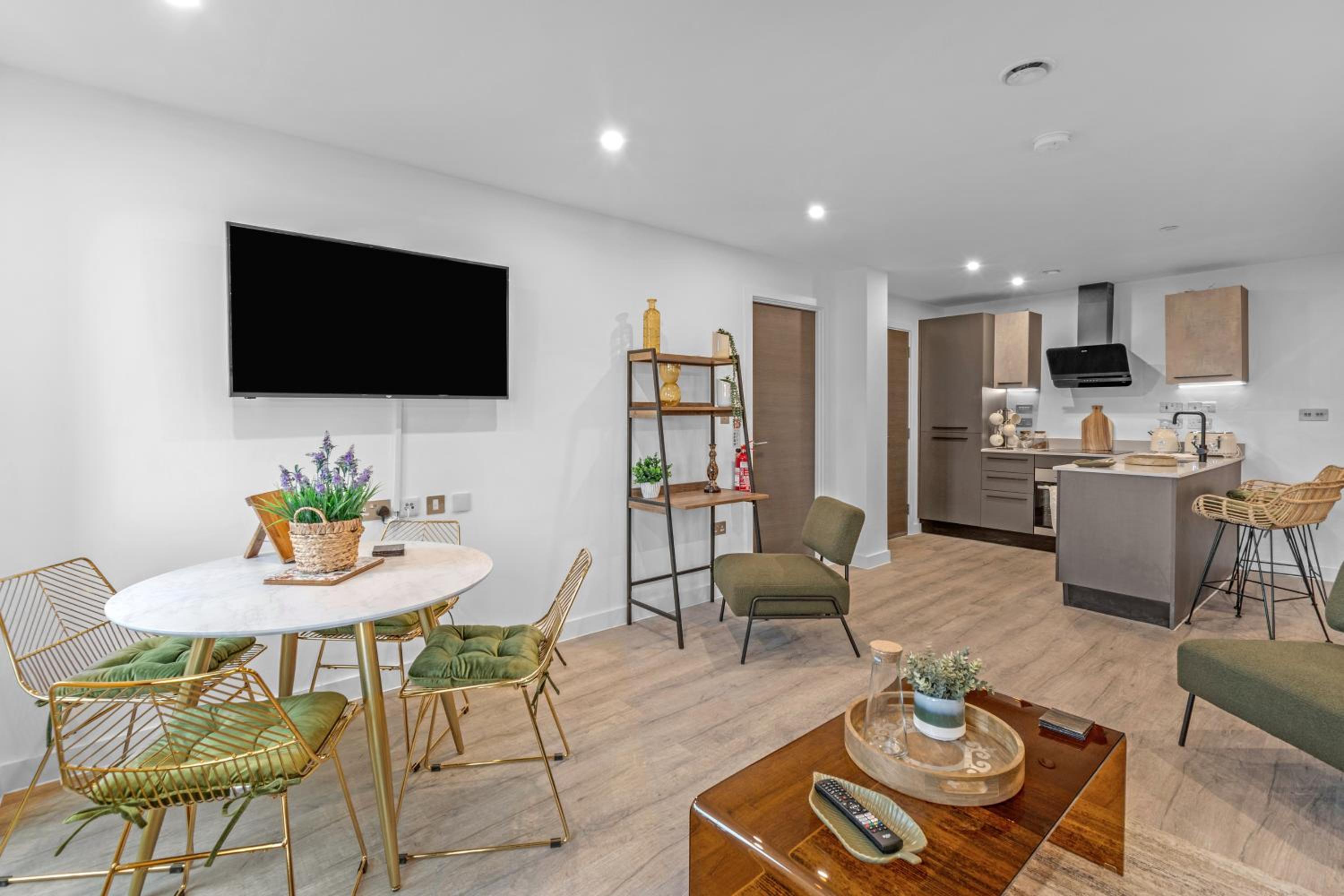 Apartment 21 two bedroom- with secure parking and free onsite gym view 3