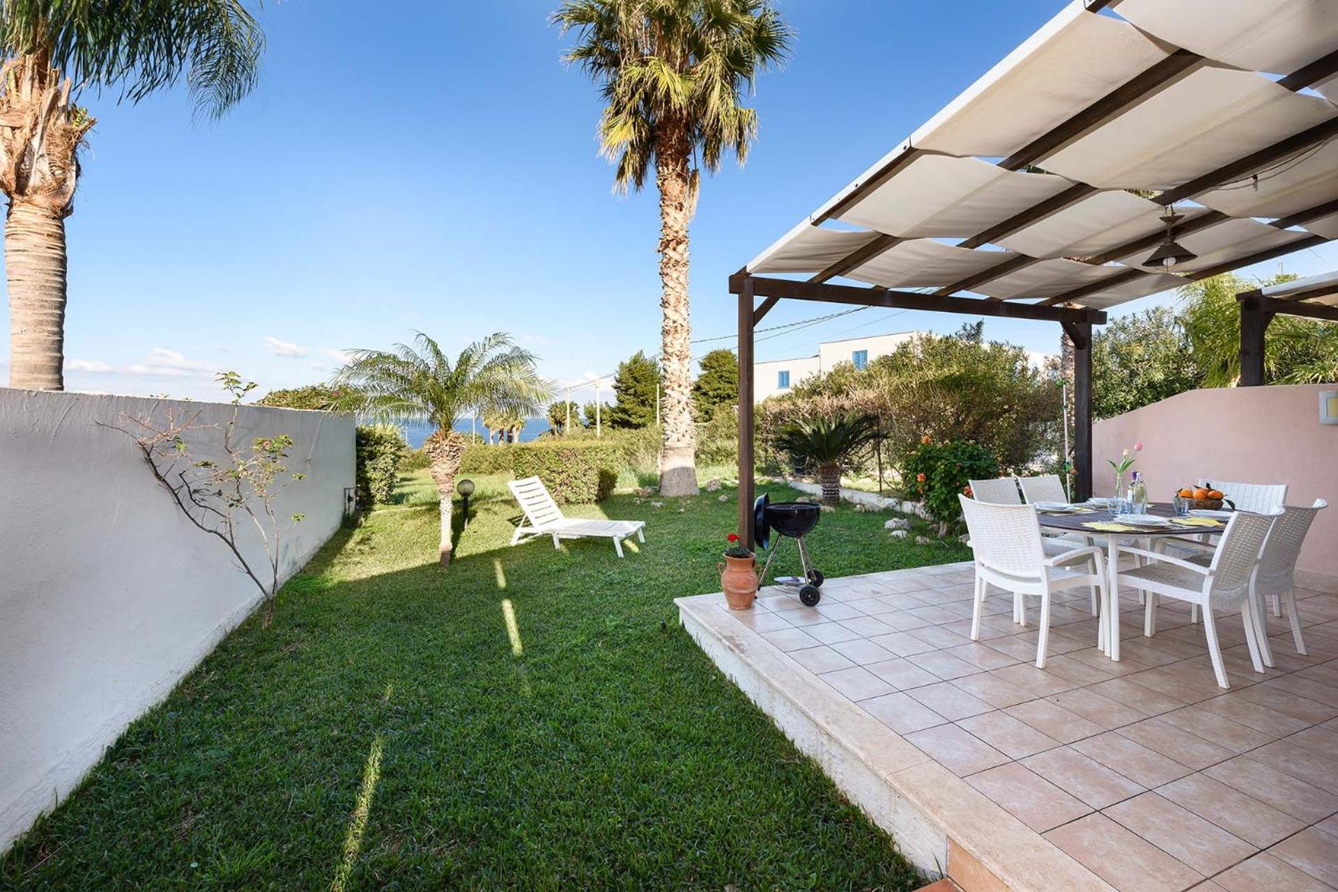 Villa Grecale Macari