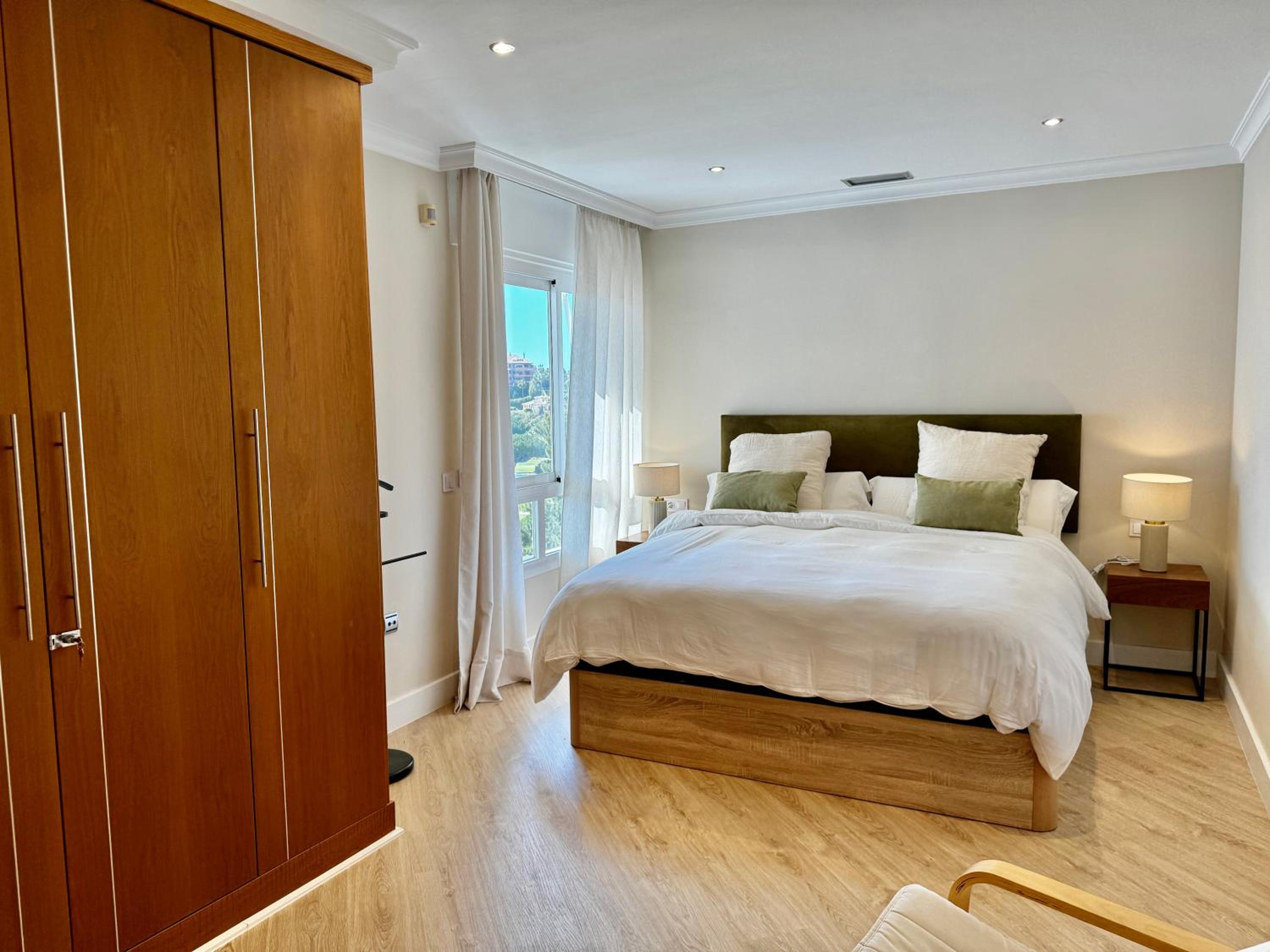 Rio Real Golf Marbella - EaW Homes view 2