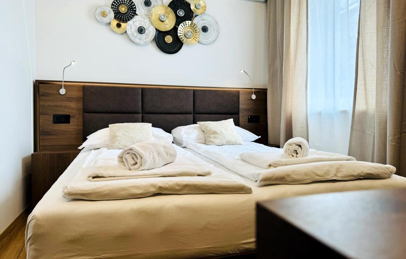 Apartments & rooms Artemus Belveder view 4