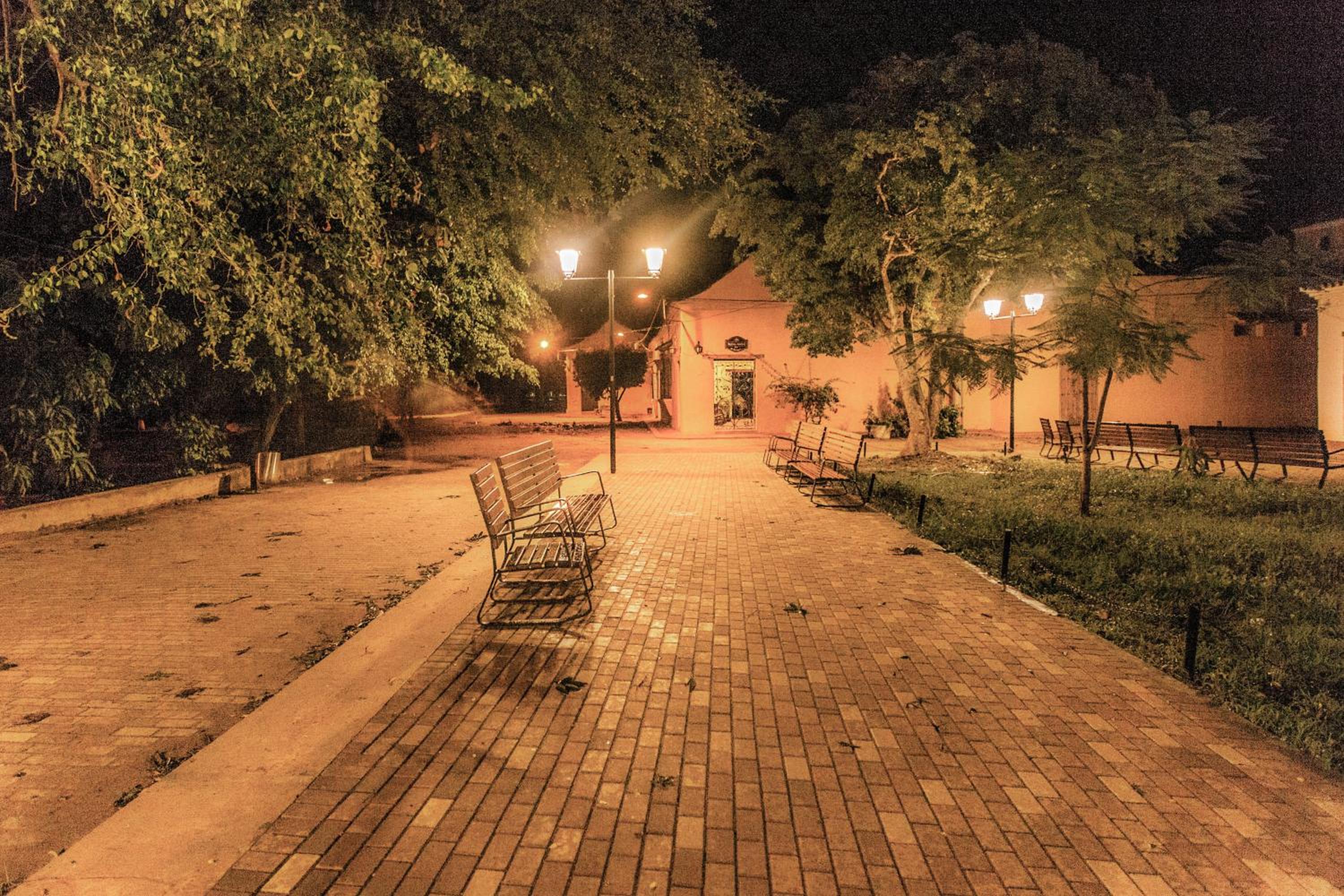 La Casa Amarilla