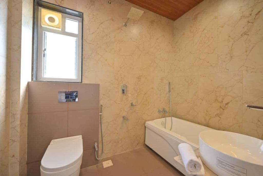 Redhomex The Grandeur 7BHK
