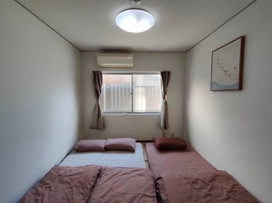 2 min from NANBA 16 min from USJ by train