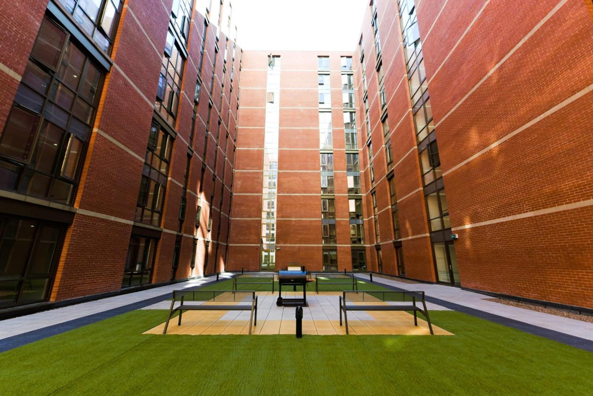For Students Only at Great Patrick Street view 3