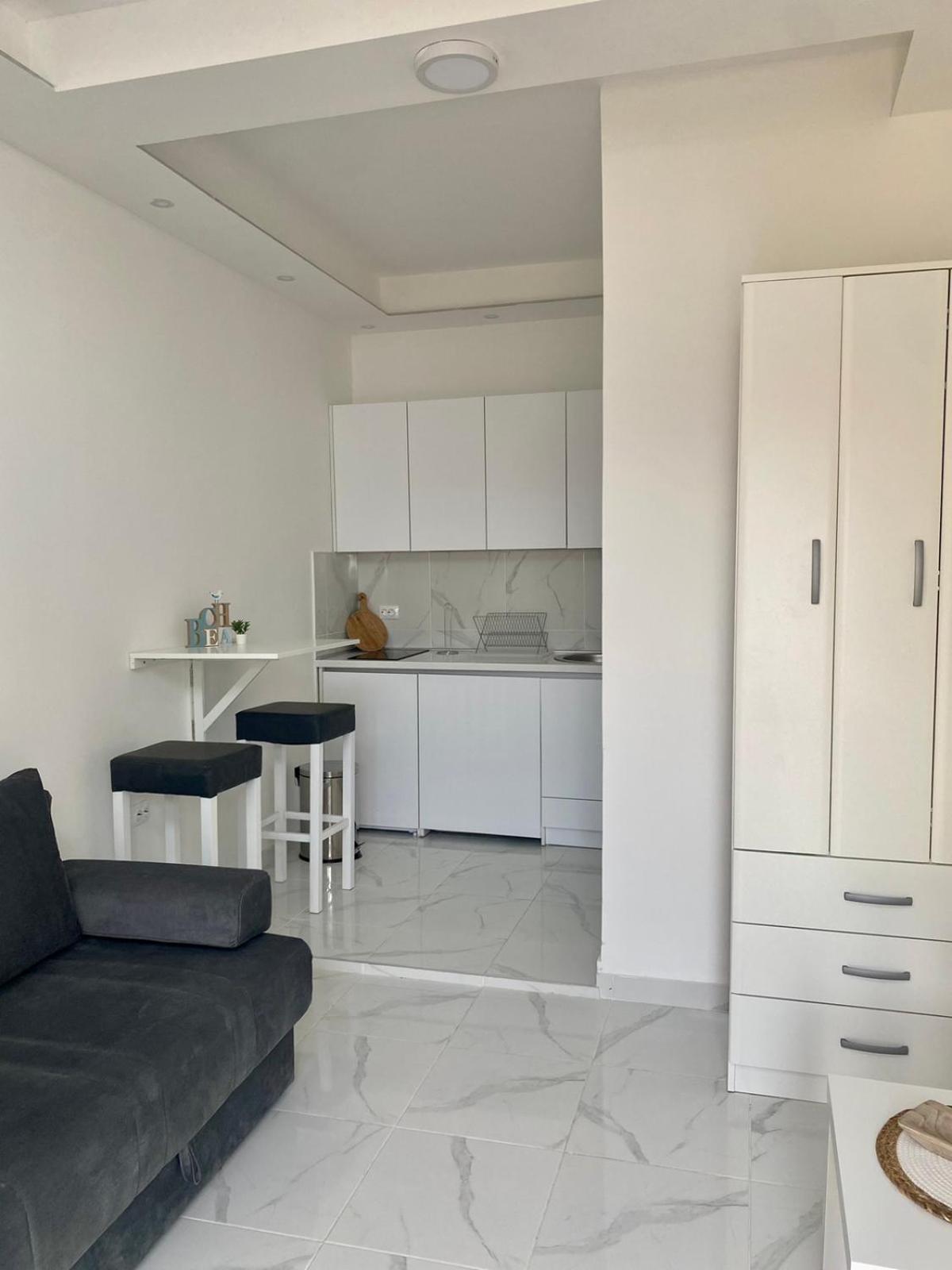 Vini Apartments