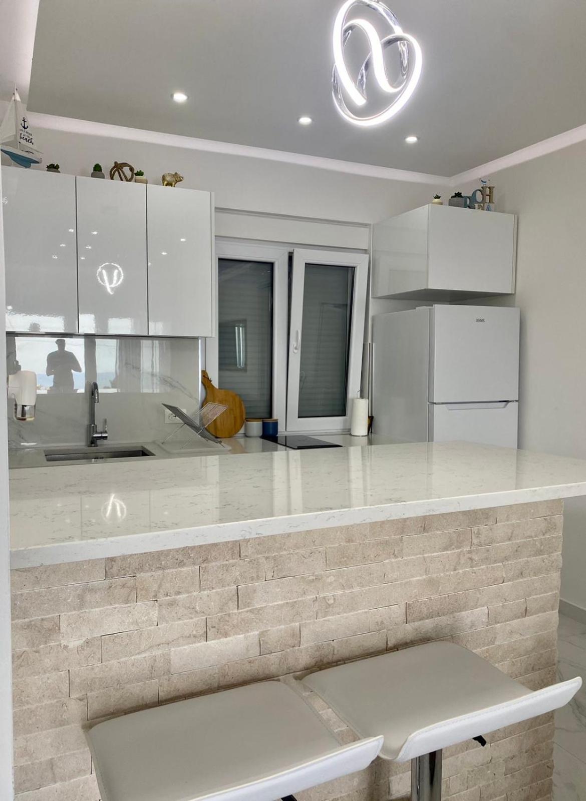 Vini Apartments