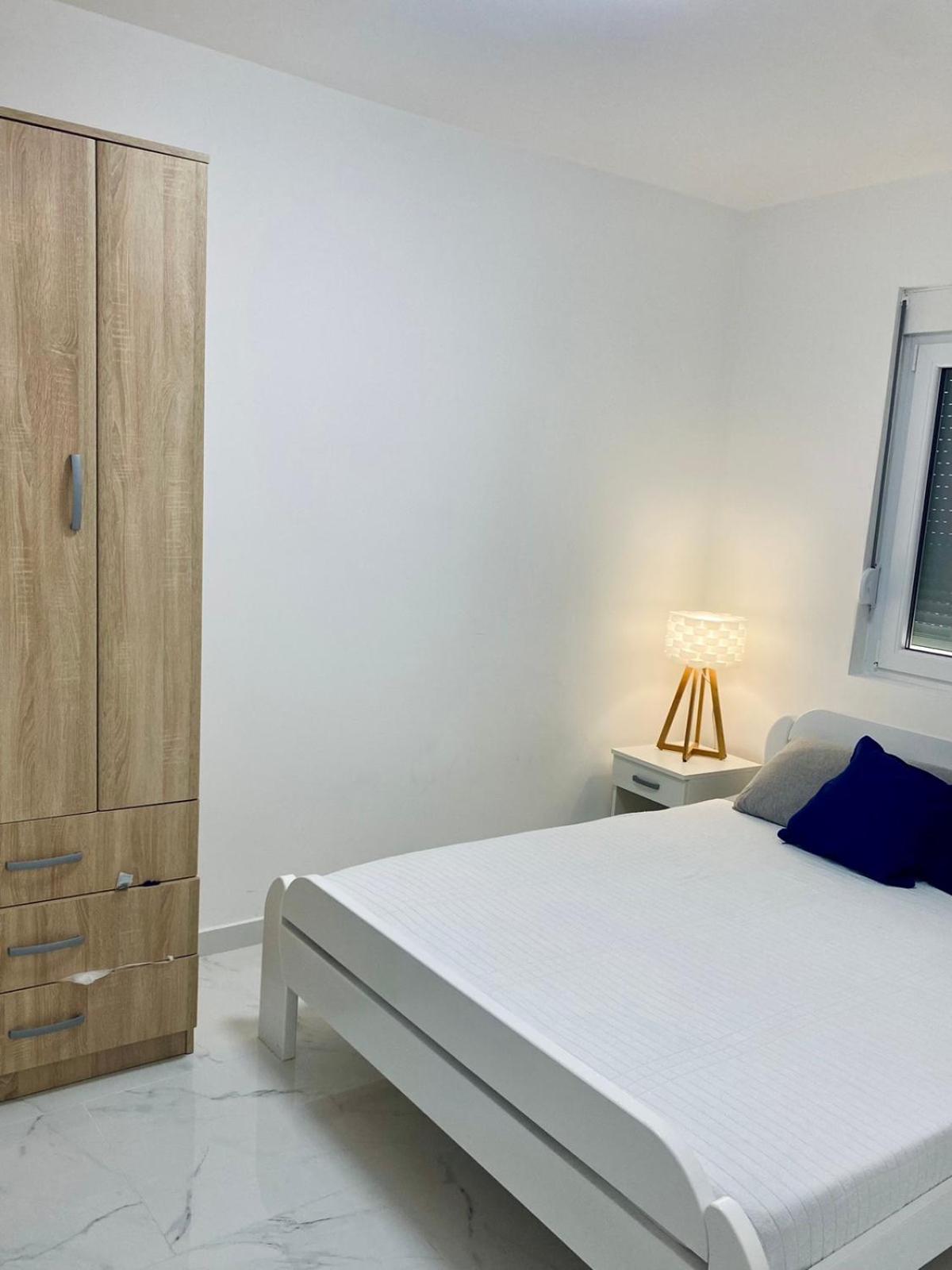 Vini Apartments