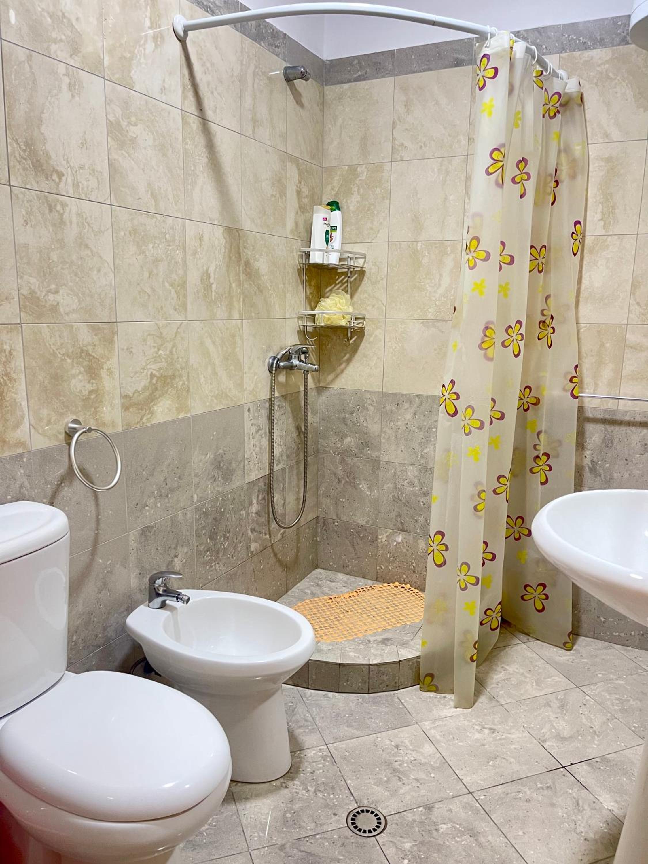 Apartament shkembi i kavajes