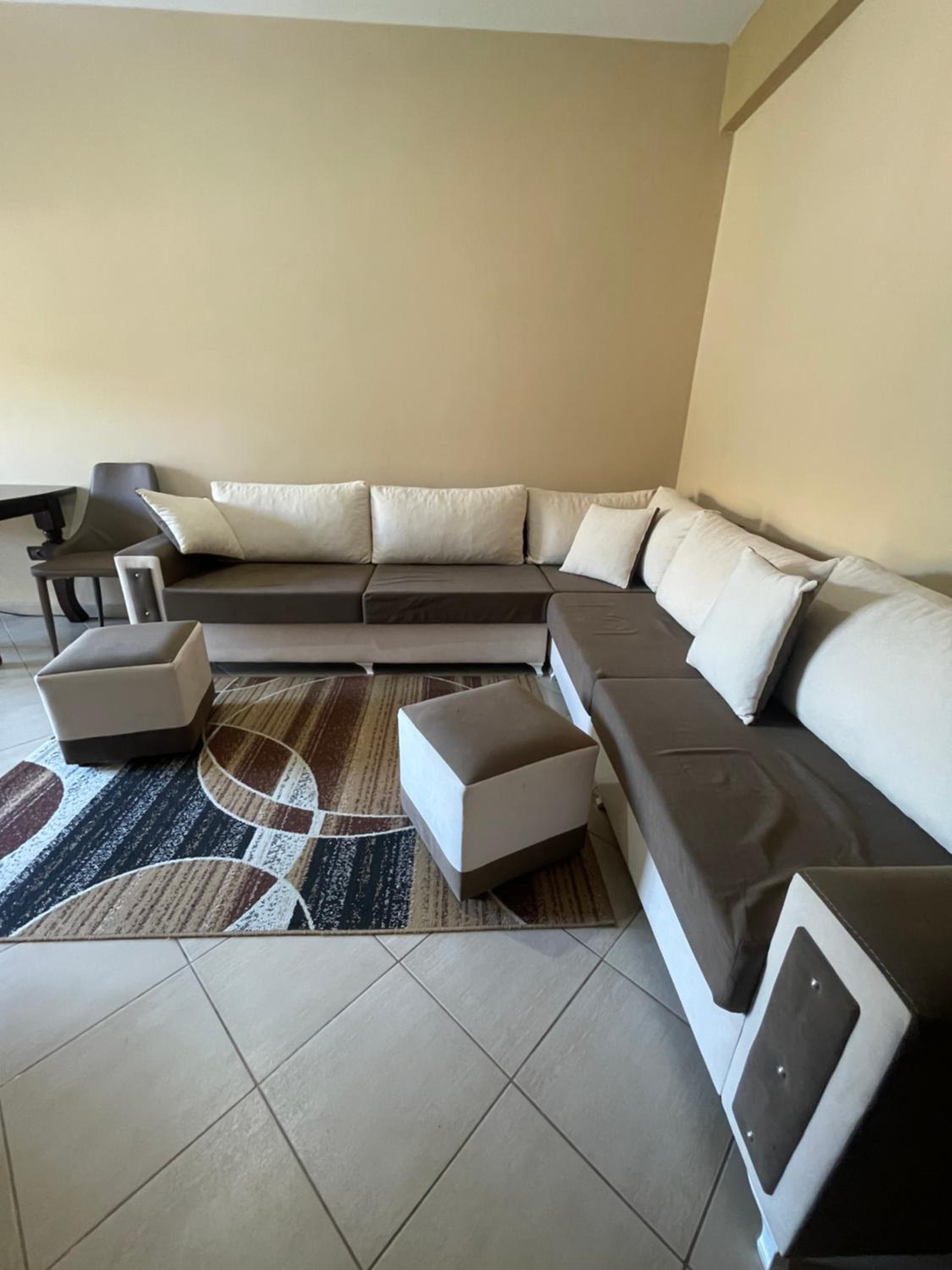 Apartament shkembi i kavajes