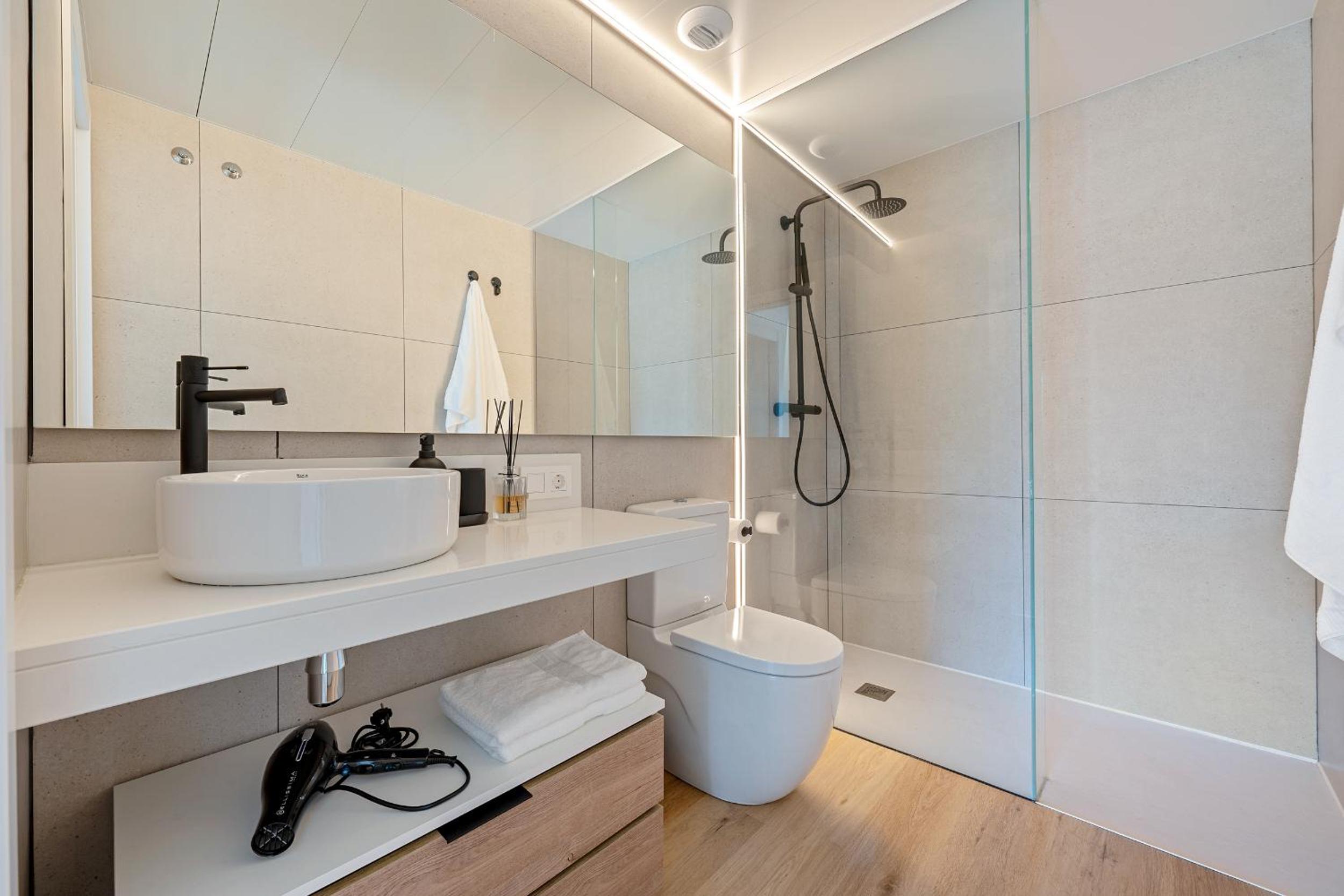 Hauzify I Apartaments Voramar