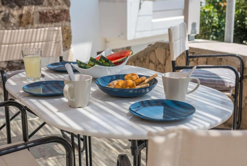 Olive Guesthouse Trypiti