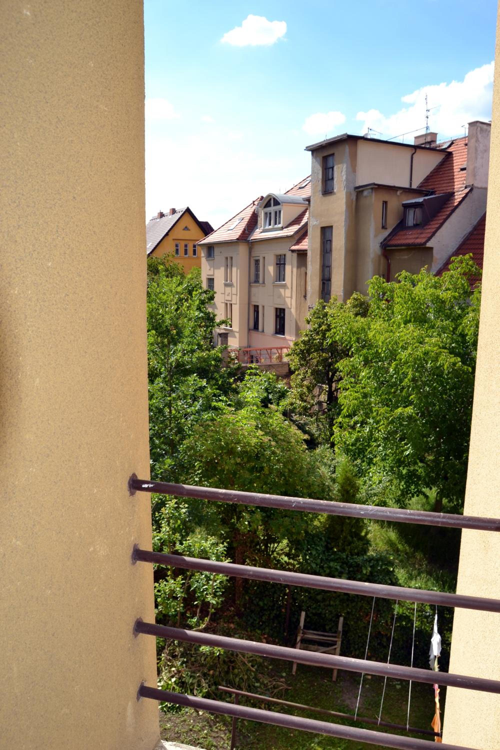 Jezerka Apartments - Free Parking - Easy Access to Center