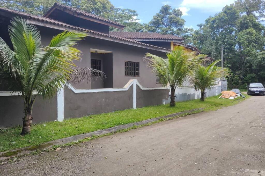 casa de praia condominio guaratuba bertioga