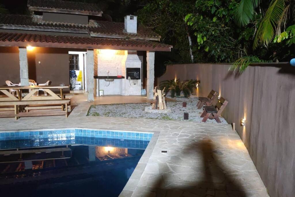 casa de praia condominio guaratuba bertioga