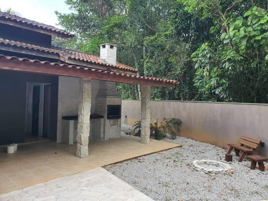 casa de praia condominio guaratuba bertioga